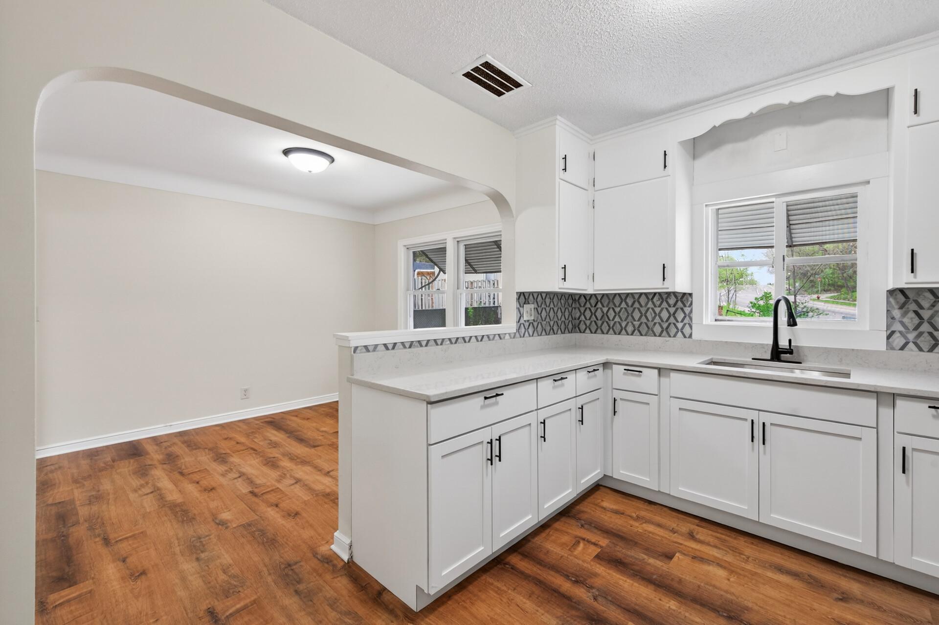 View of Residential at 200 Belvidere Street, Saint Paul MN 55107, Saint Paul (11 of 36) - Mike Wilen | Minnesota Team Real Estate