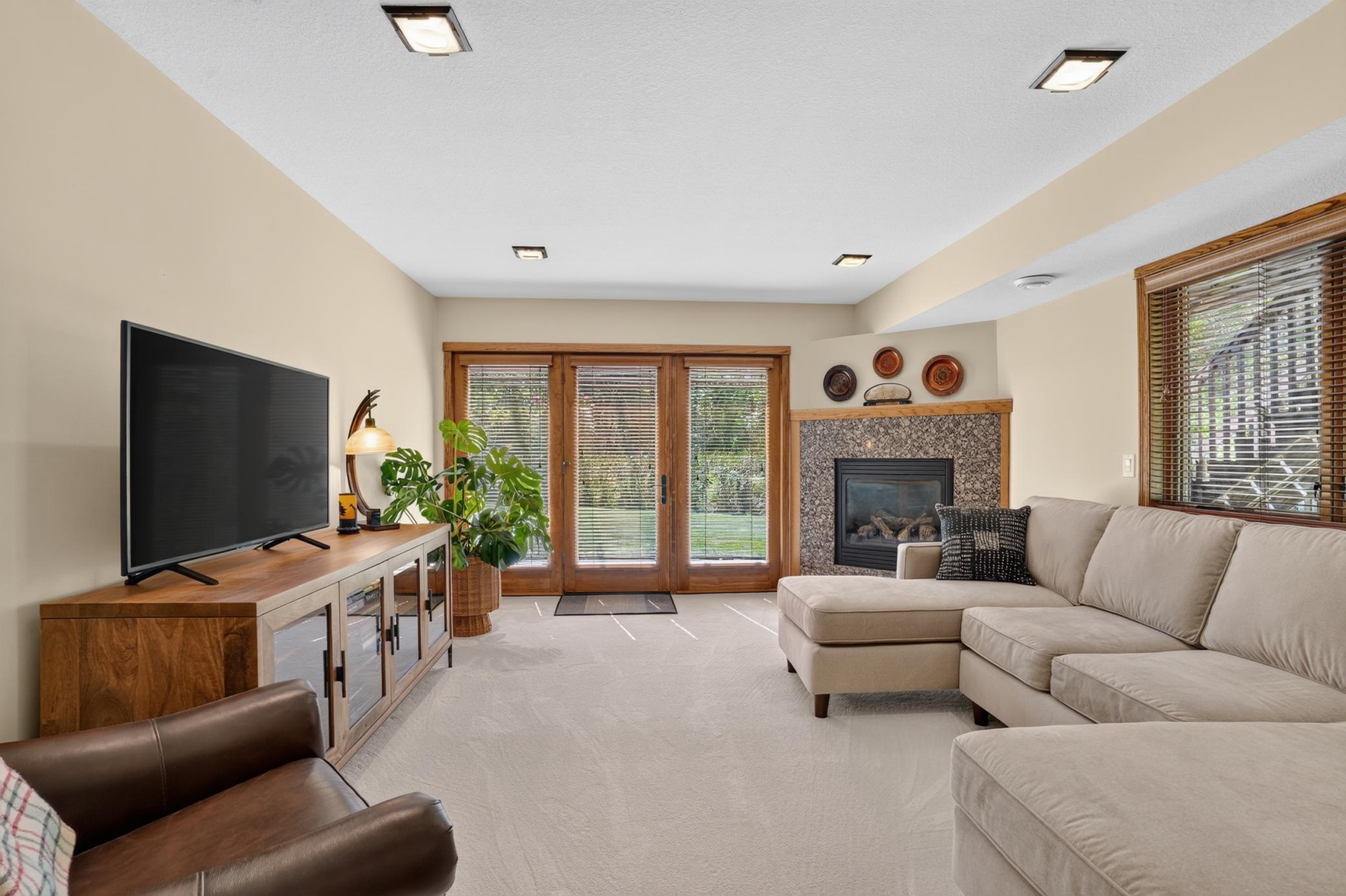View of Residential at 4015 Oakland Street, Saint Bonifacius MN 55375, Saint Bonifacius (22 of 41) - Mike Wilen | Minnesota Team Real Estate