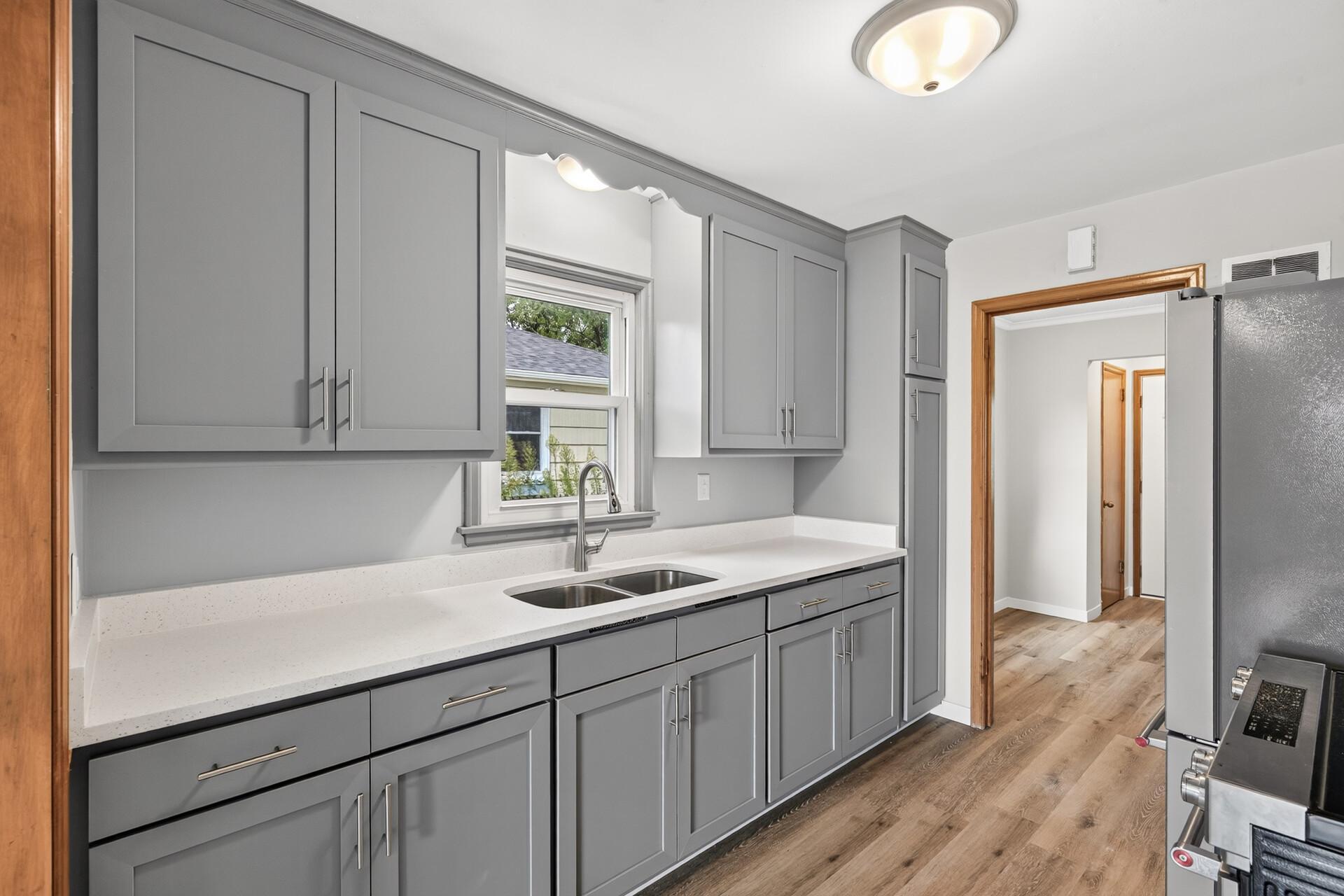 View of Residential at 3620 Sumter Avenue, Saint Louis Park MN 55426, Saint Louis Park (9 of 28) - Mike Wilen | Minnesota Team Real Estate