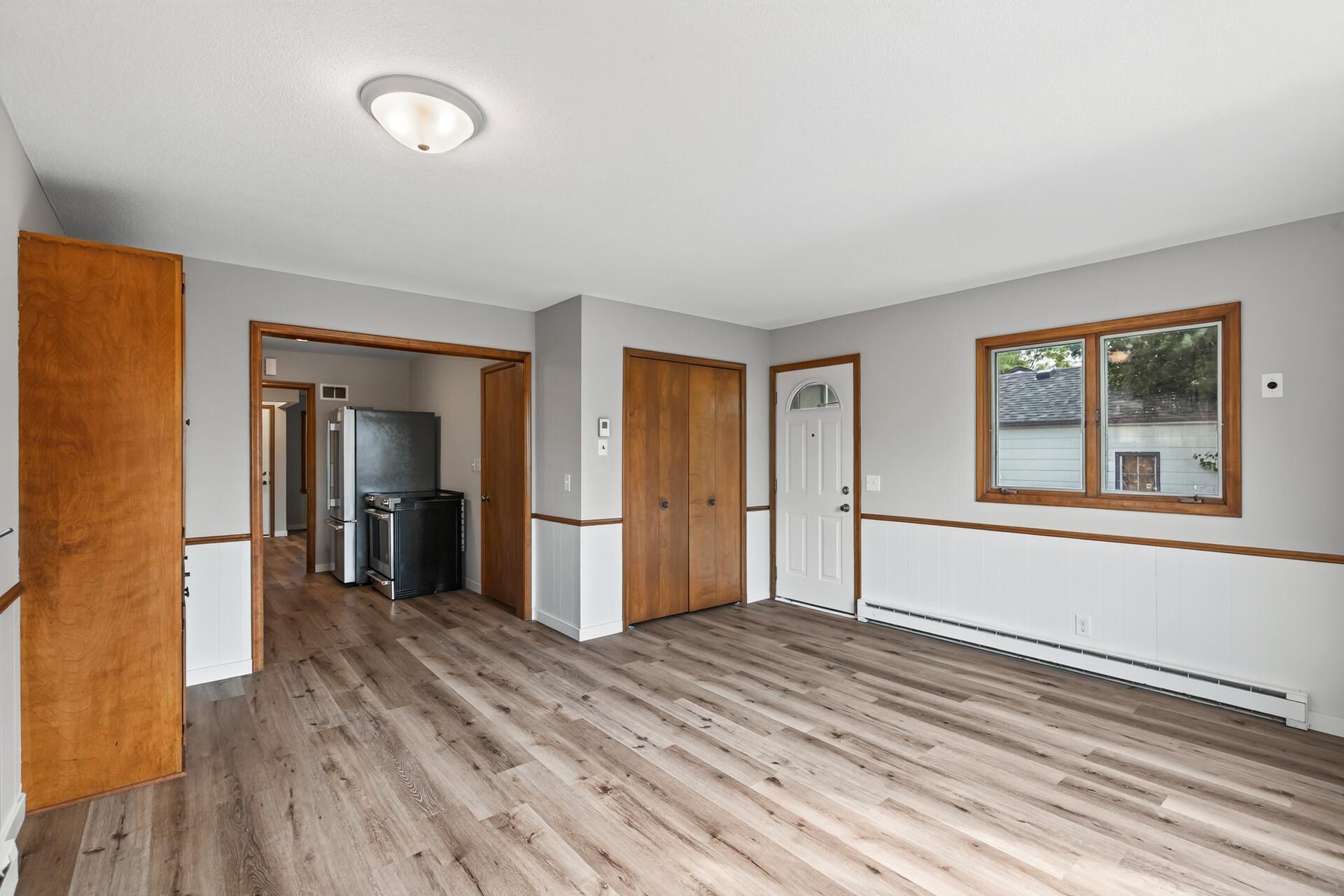 View of Residential at 3620 Sumter Avenue, Saint Louis Park MN 55426, Saint Louis Park (6 of 28) - Mike Wilen | Minnesota Team Real Estate
