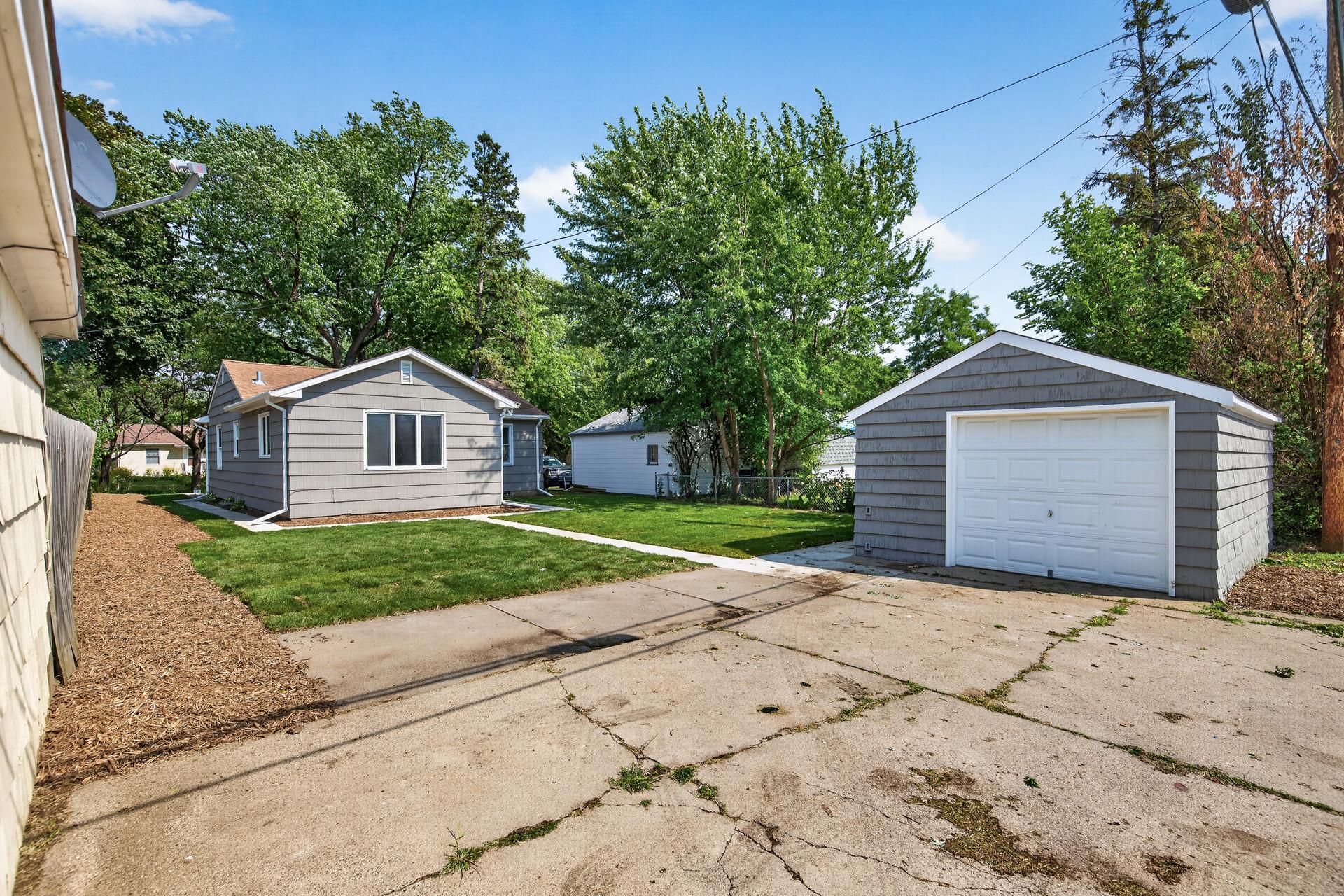 View of Residential at 3620 Sumter Avenue, Saint Louis Park MN 55426, Saint Louis Park (25 of 28) - Mike Wilen | Minnesota Team Real Estate