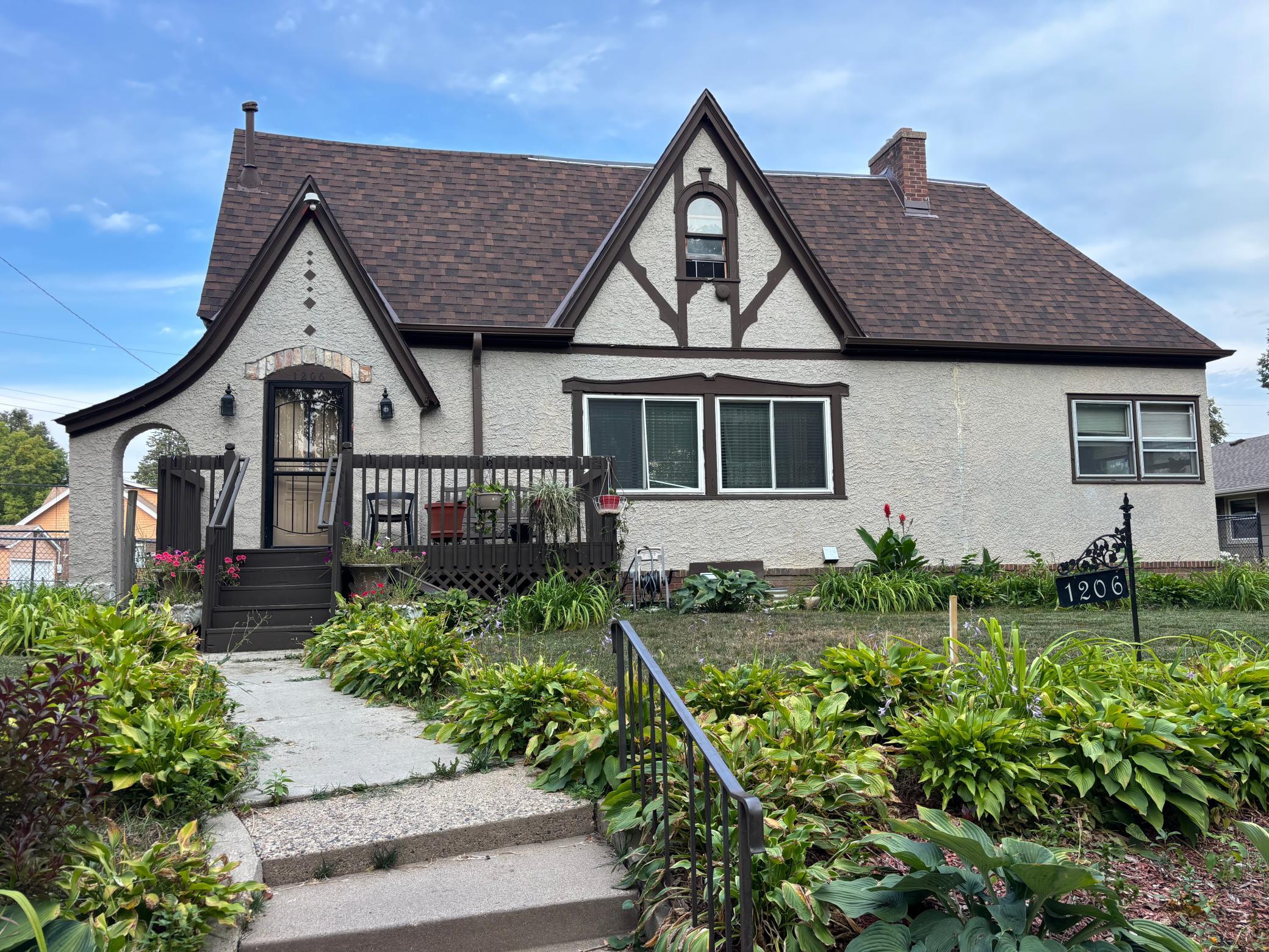 View of Single Family at 1206 Russell Avenue, Minneapolis - Mike Wilen | Minnesota Team Real Estate