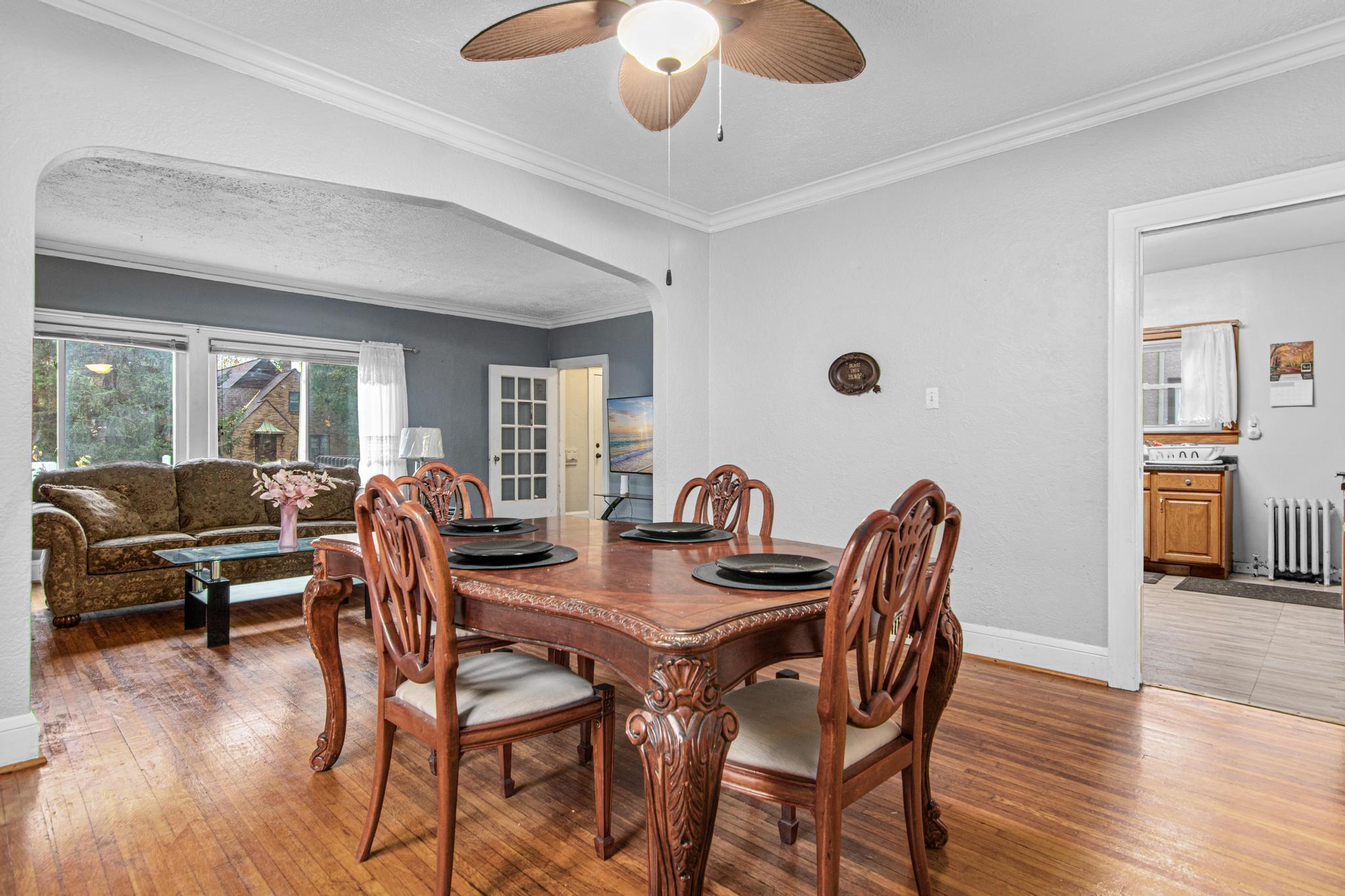 View of Residential at 1206 Russell Avenue, Minneapolis MN 55411, Minneapolis (8 of 30) - Mike Wilen | Minnesota Team Real Estate