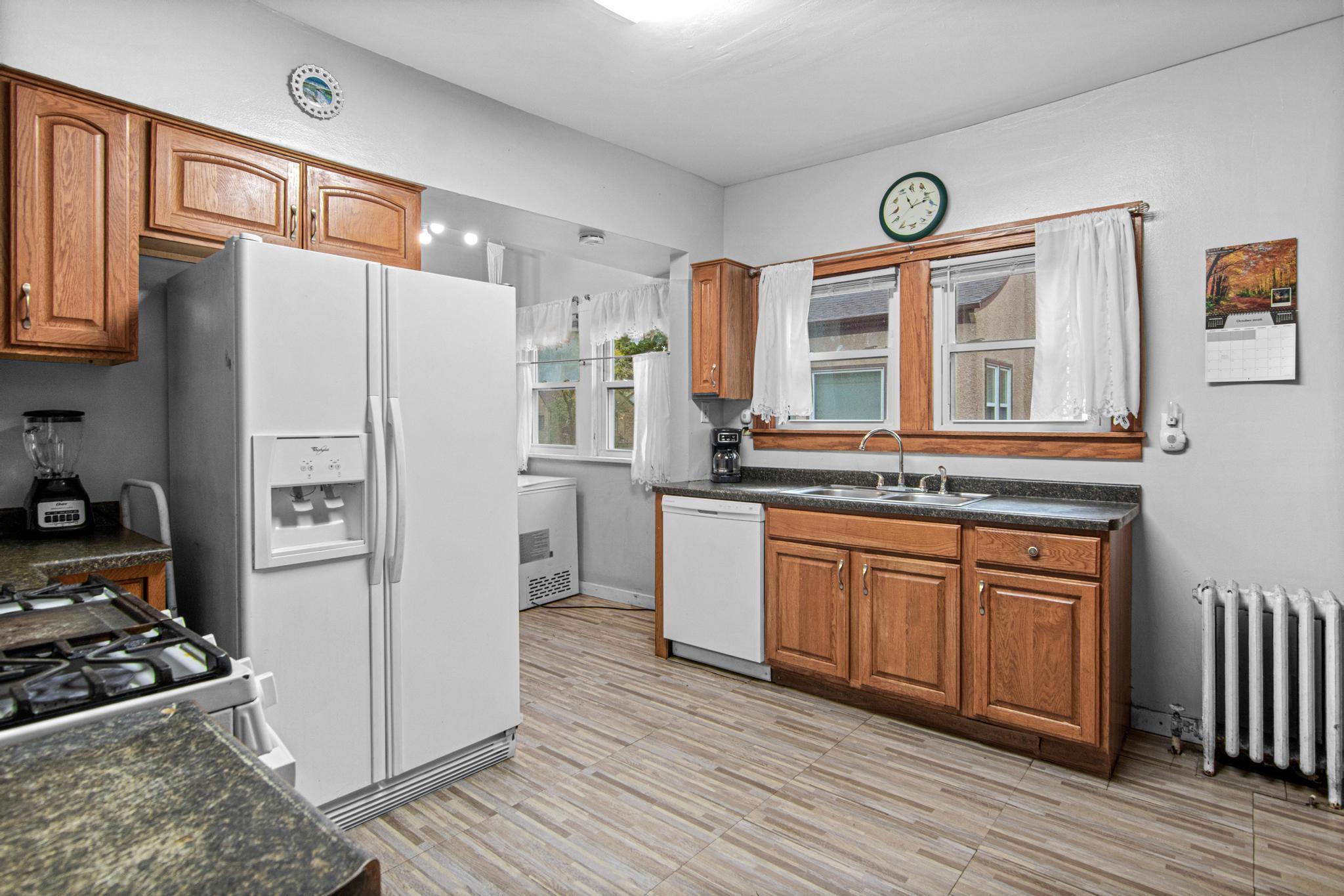 View of Residential at 1206 Russell Avenue, Minneapolis MN 55411, Minneapolis (12 of 30) - Mike Wilen | Minnesota Team Real Estate