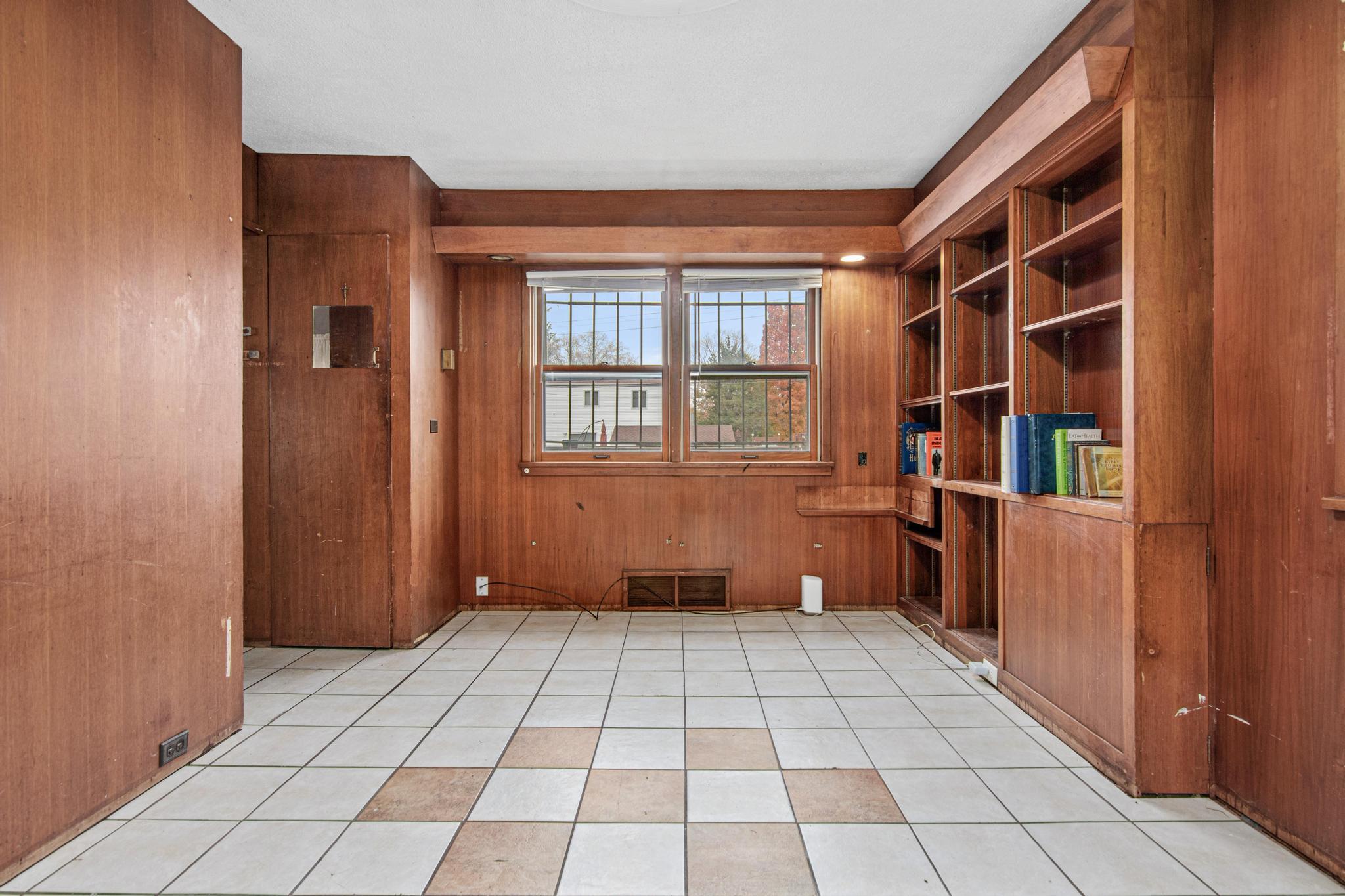 View of Residential at 1206 Russell Avenue, Minneapolis MN 55411, Minneapolis (7 of 30) - Mike Wilen | Minnesota Team Real Estate