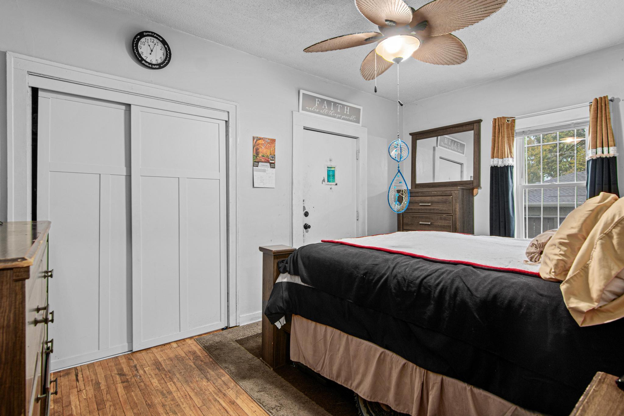 View of Residential at 1206 Russell Avenue, Minneapolis MN 55411, Minneapolis (14 of 30) - Mike Wilen | Minnesota Team Real Estate