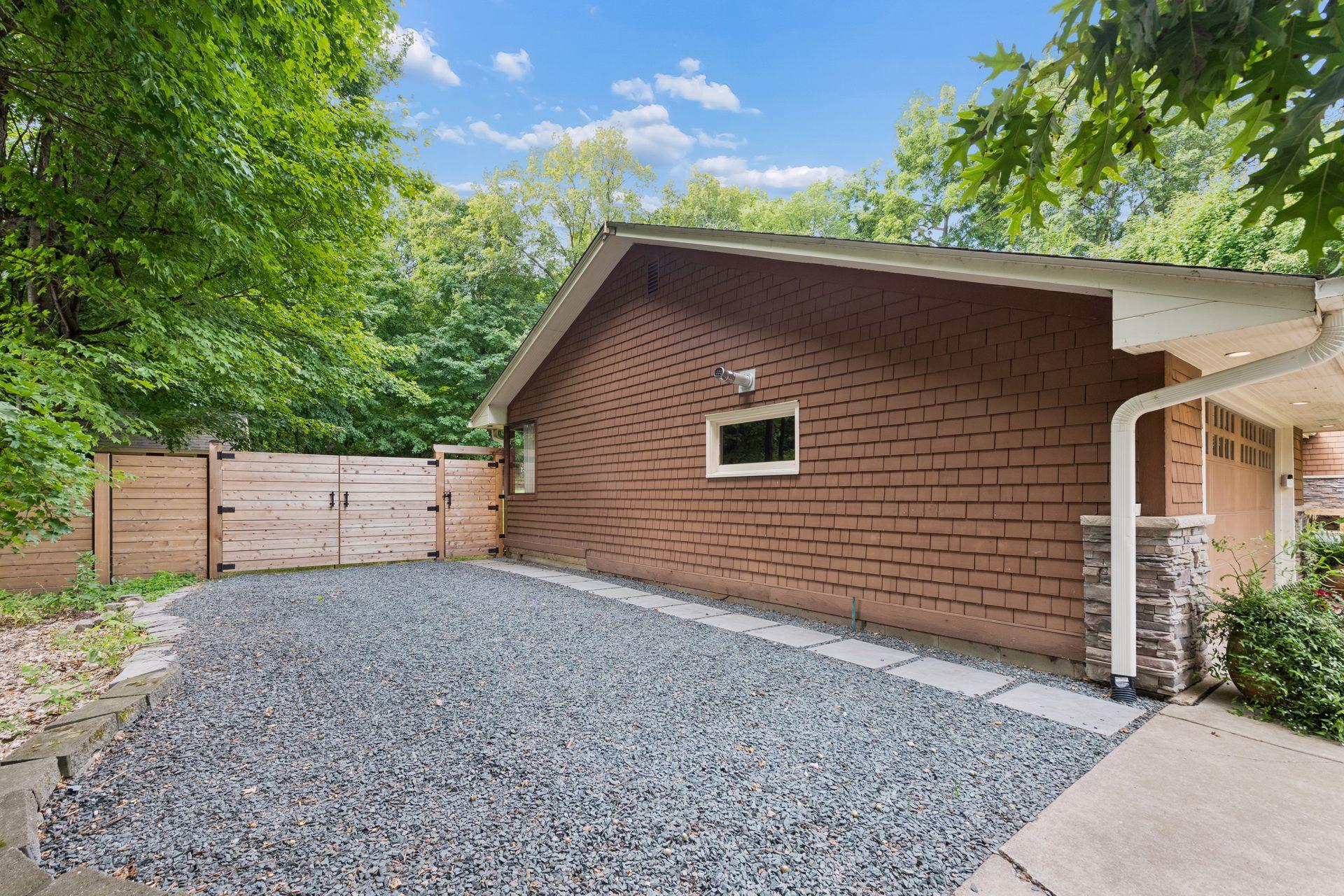 View of Residential at 27885 Woodside Road, Excelsior MN 55331, Excelsior (35 of 48) - Mike Wilen | Minnesota Team Real Estate