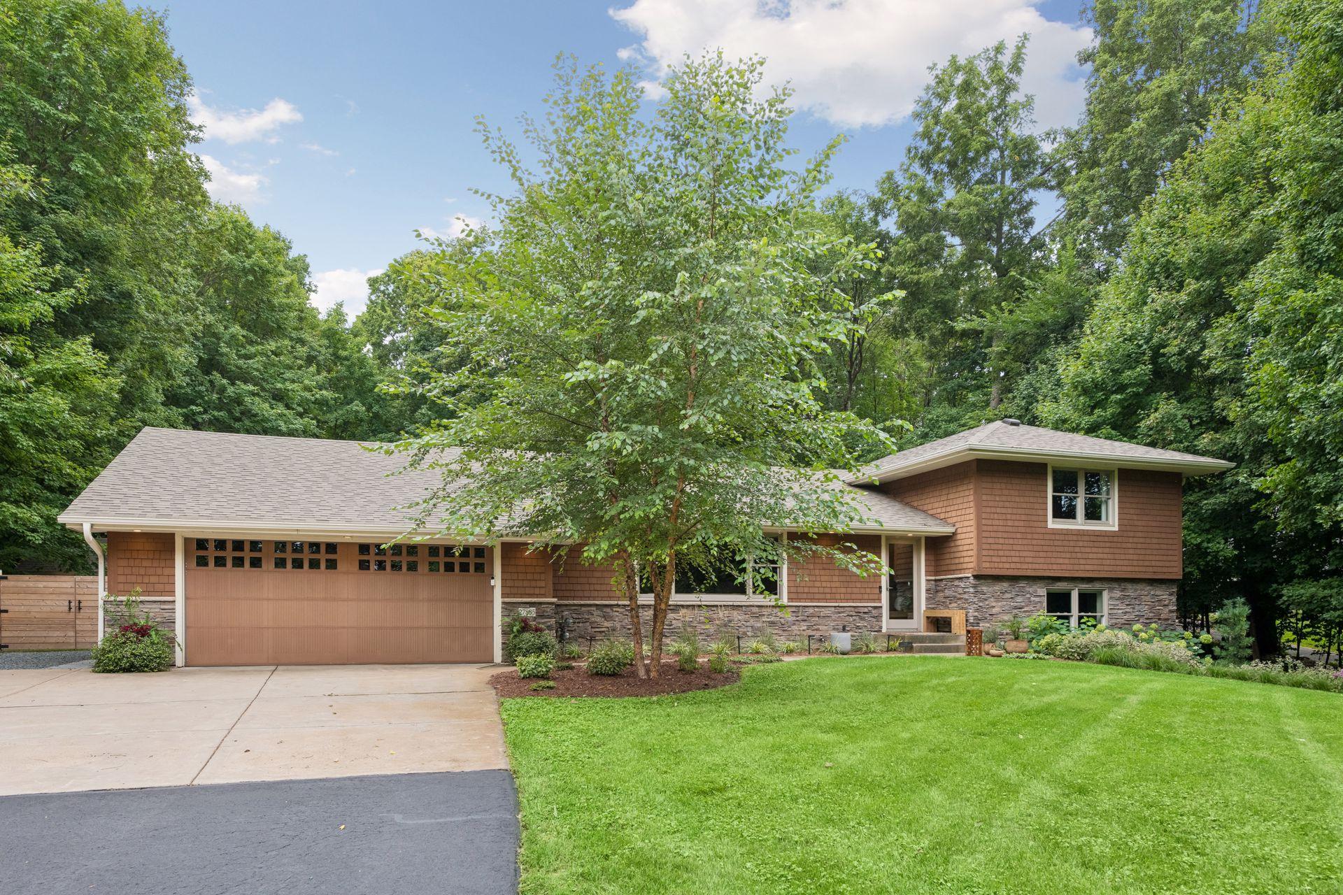 View of Residential at 27885 Woodside Road, Excelsior MN 55331, Excelsior (4 of 48) - Mike Wilen | Minnesota Team Real Estate