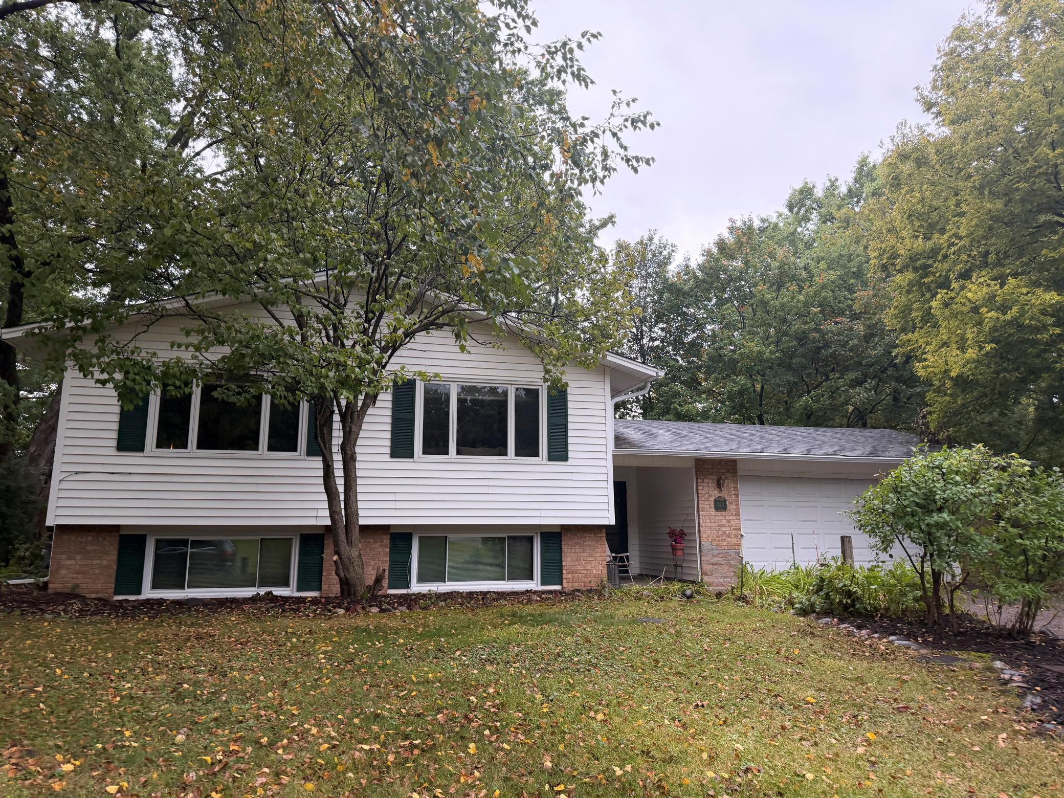 View of Single Family at 15711 Boulder Creek Drive, Minnetonka - Mike Wilen | Minnesota Team Real Estate