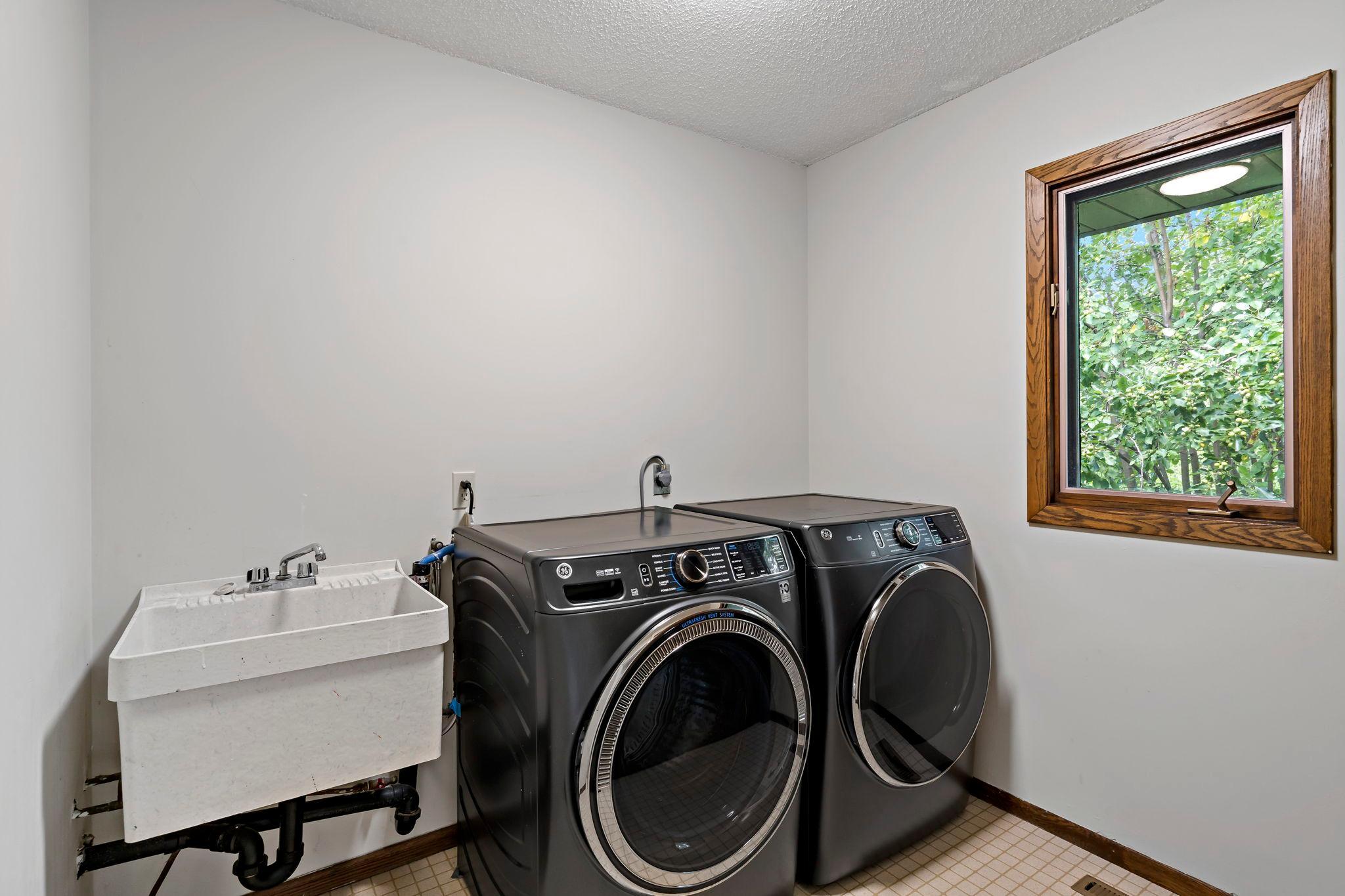 View of Residential at 18920 27th Avenue, Plymouth MN 55447, Plymouth (14 of 36) - Mike Wilen | Minnesota Team Real Estate