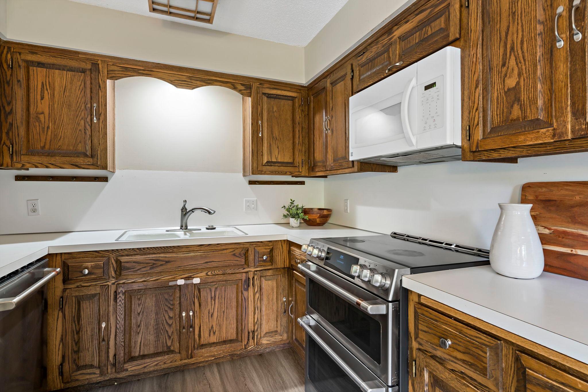 View of Residential at 18920 27th Avenue, Plymouth MN 55447, Plymouth (12 of 36) - Mike Wilen | Minnesota Team Real Estate