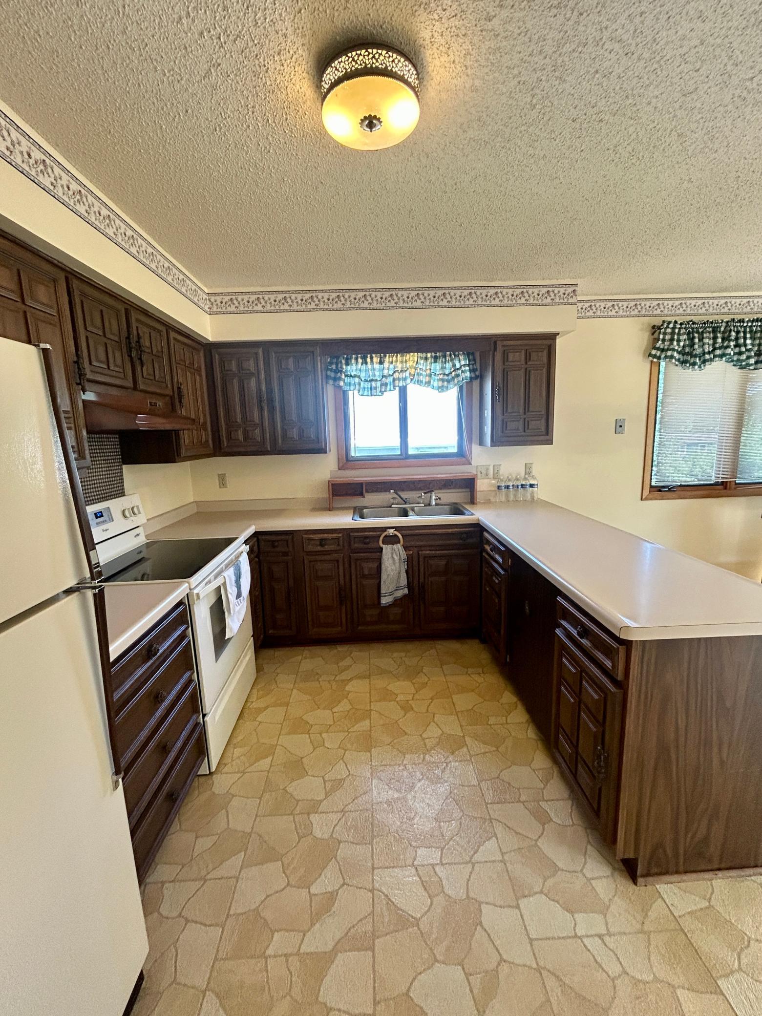 View of Residential at 913 High Avenue, Gaylord MN 55334, Gaylord (11 of 20) - Mike Wilen | Minnesota Team Real Estate