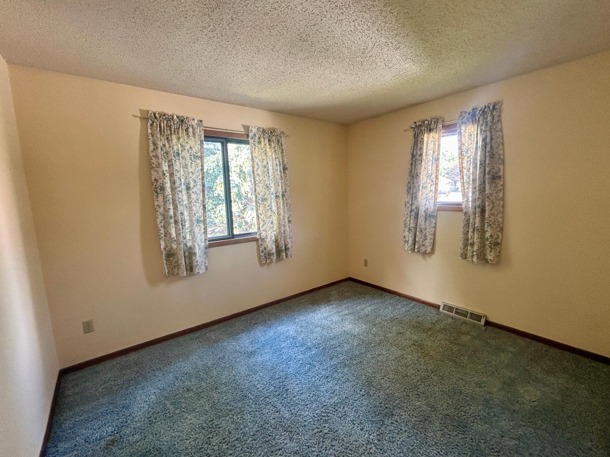 View of Residential at 913 High Avenue, Gaylord MN 55334, Gaylord (13 of 20) - Mike Wilen | Minnesota Team Real Estate
