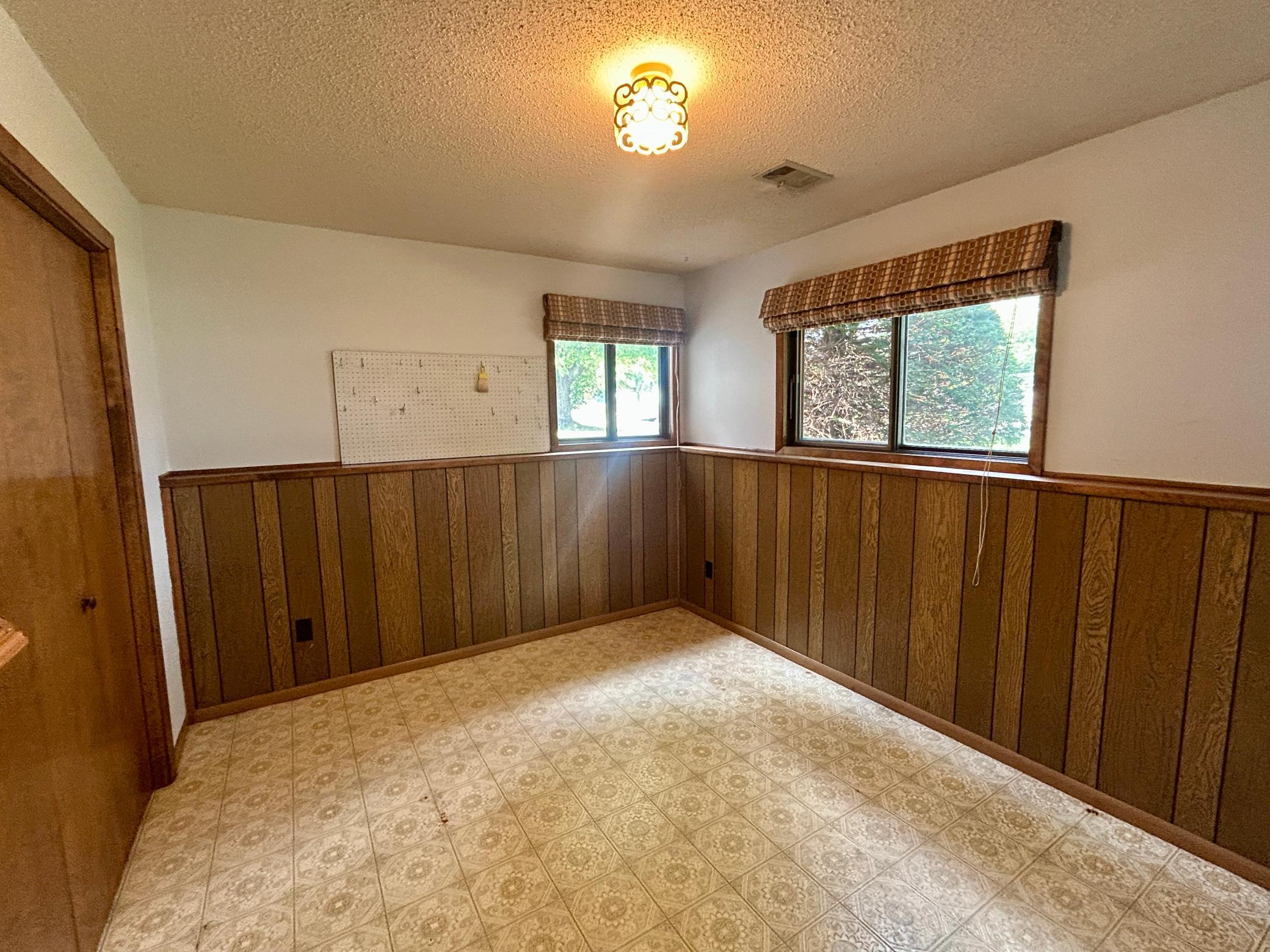 View of Residential at 913 High Avenue, Gaylord MN 55334, Gaylord (18 of 20) - Mike Wilen | Minnesota Team Real Estate