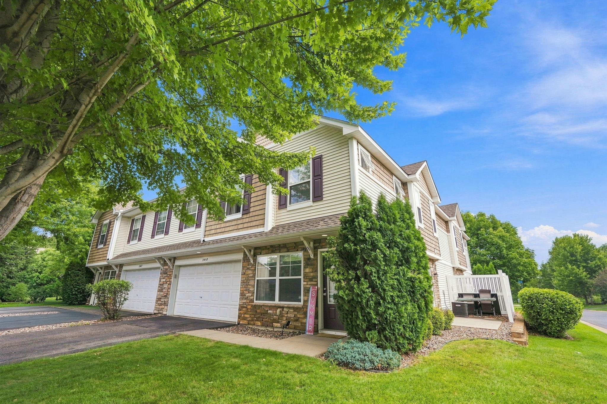 View of (TH) Side x Side at 15459 Iodine Ridge, Ramsey - Mike Wilen | Minnesota Team Real Estate