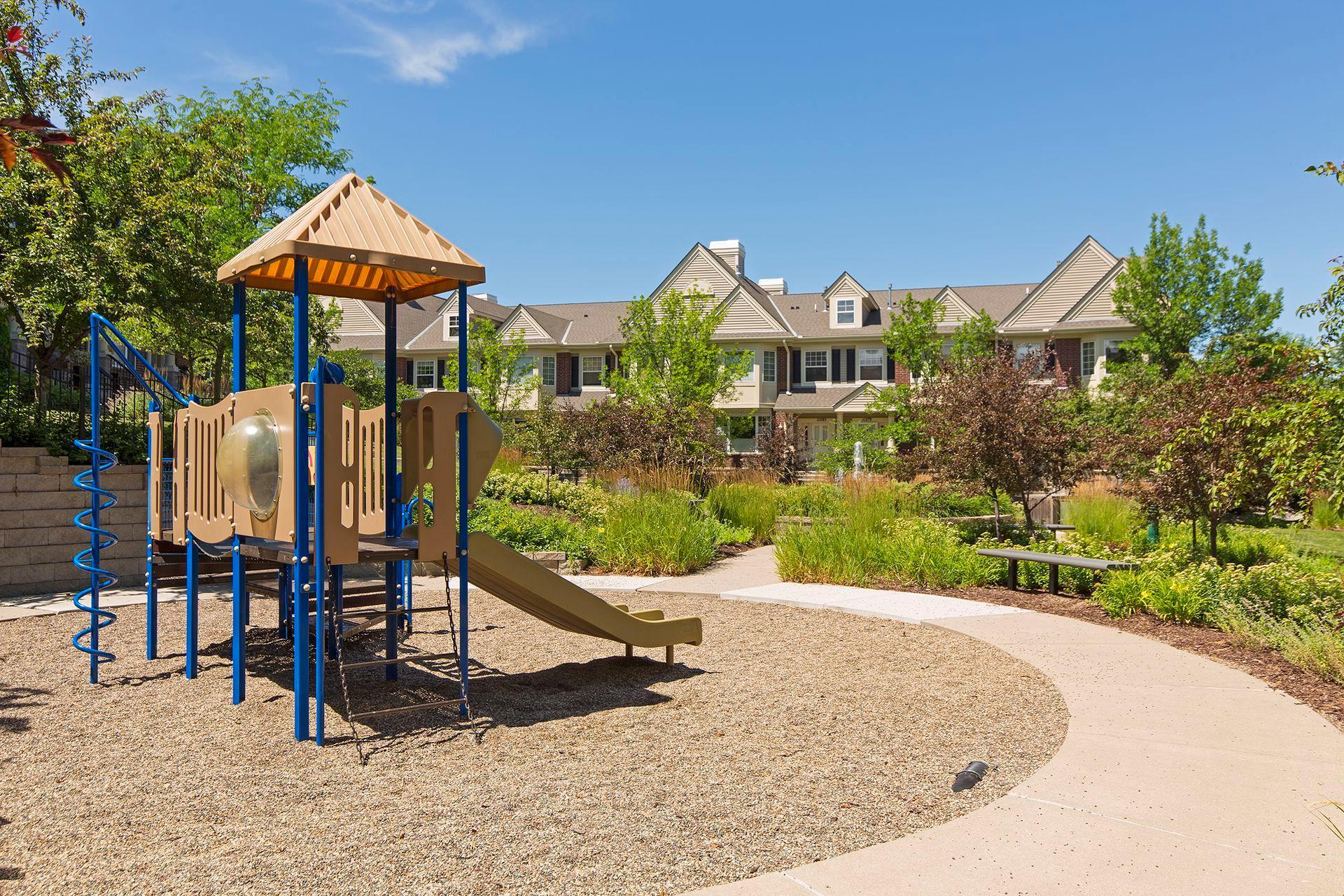 View of Residential at 8262 Labont Way #5, Eden Prairie MN 55344, Eden Prairie (20 of 26) - Mike Wilen | Minnesota Team Real Estate