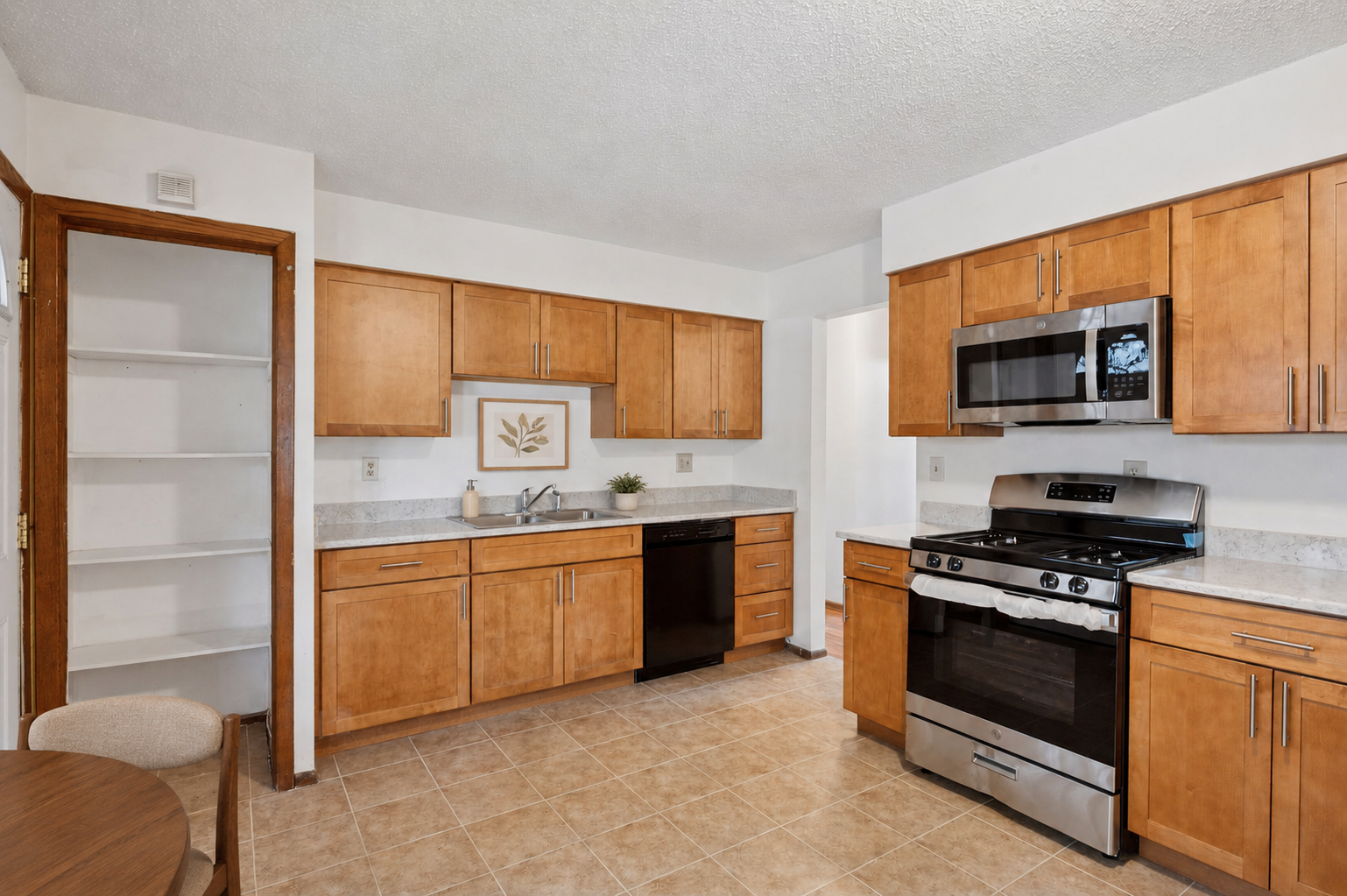 View of Residential at 1214 Penn Avenue, Minneapolis MN 55411, Minneapolis (7 of 27) - Mike Wilen | Minnesota Team Real Estate