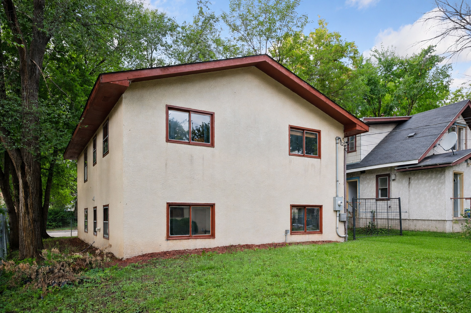 View of Residential at 1214 Penn Avenue, Minneapolis MN 55411, Minneapolis (23 of 27) - Mike Wilen | Minnesota Team Real Estate