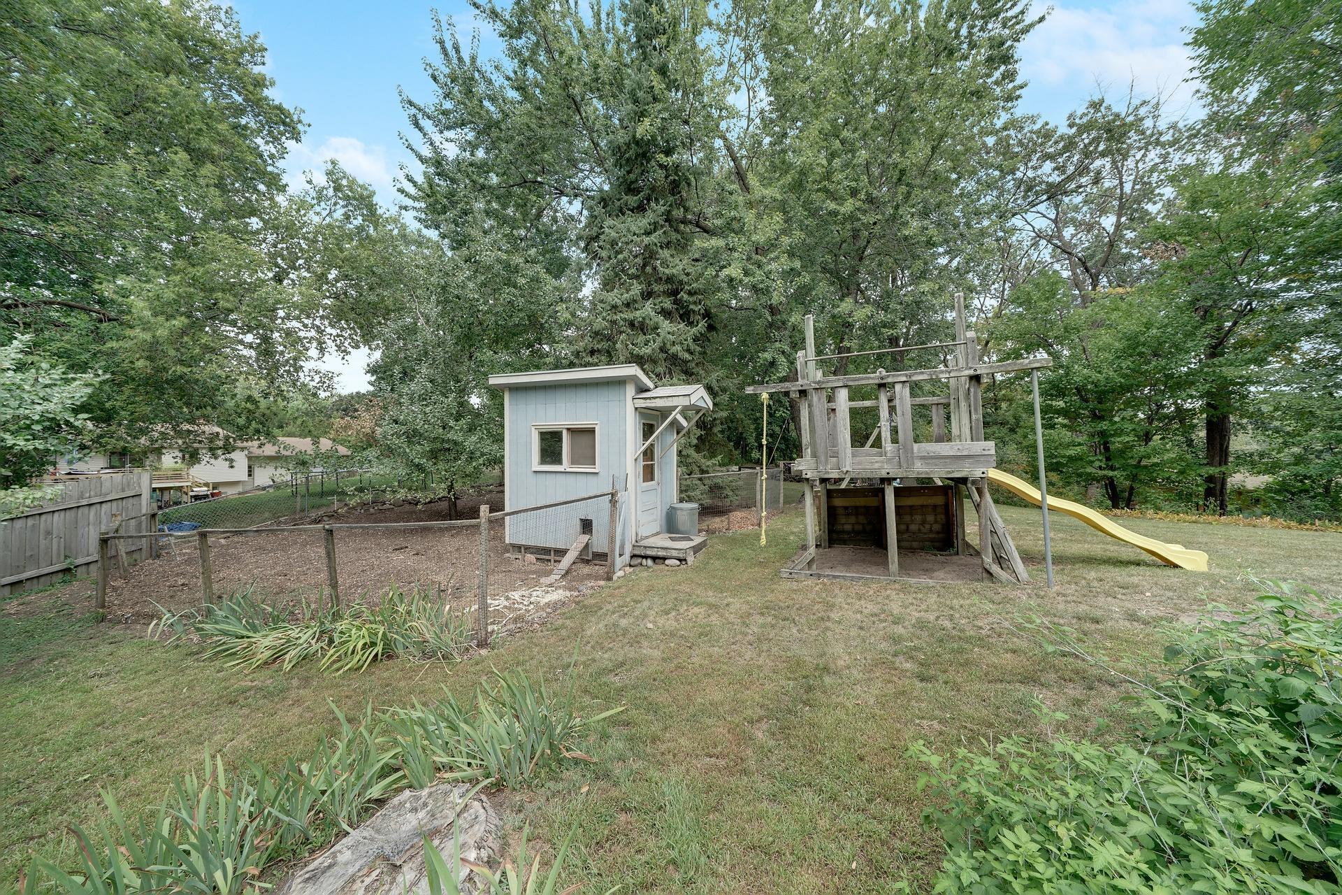 View of Residential at 14616 Wildcrest Road, Minnetonka MN 55345, Minnetonka (18 of 50) - Mike Wilen | Minnesota Team Real Estate