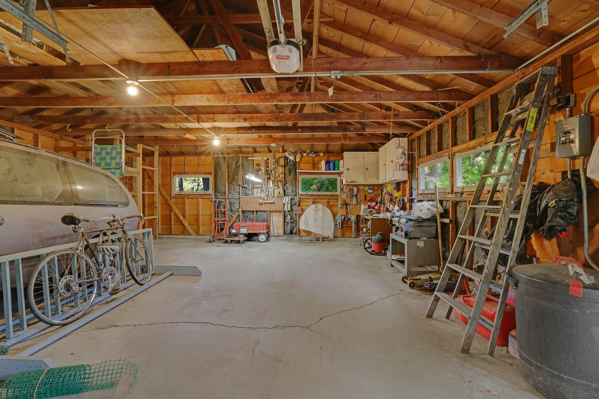 View of Residential at 14616 Wildcrest Road, Minnetonka MN 55345, Minnetonka (58 of 77) - Mike Wilen | Minnesota Team Real Estate
