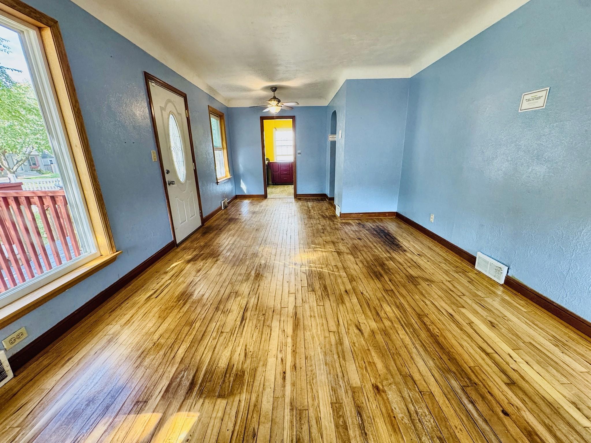 View of Residential at 1444 Saint Albans Street, Saint Paul MN 55117, Saint Paul (5 of 30) - Mike Wilen | Minnesota Team Real Estate