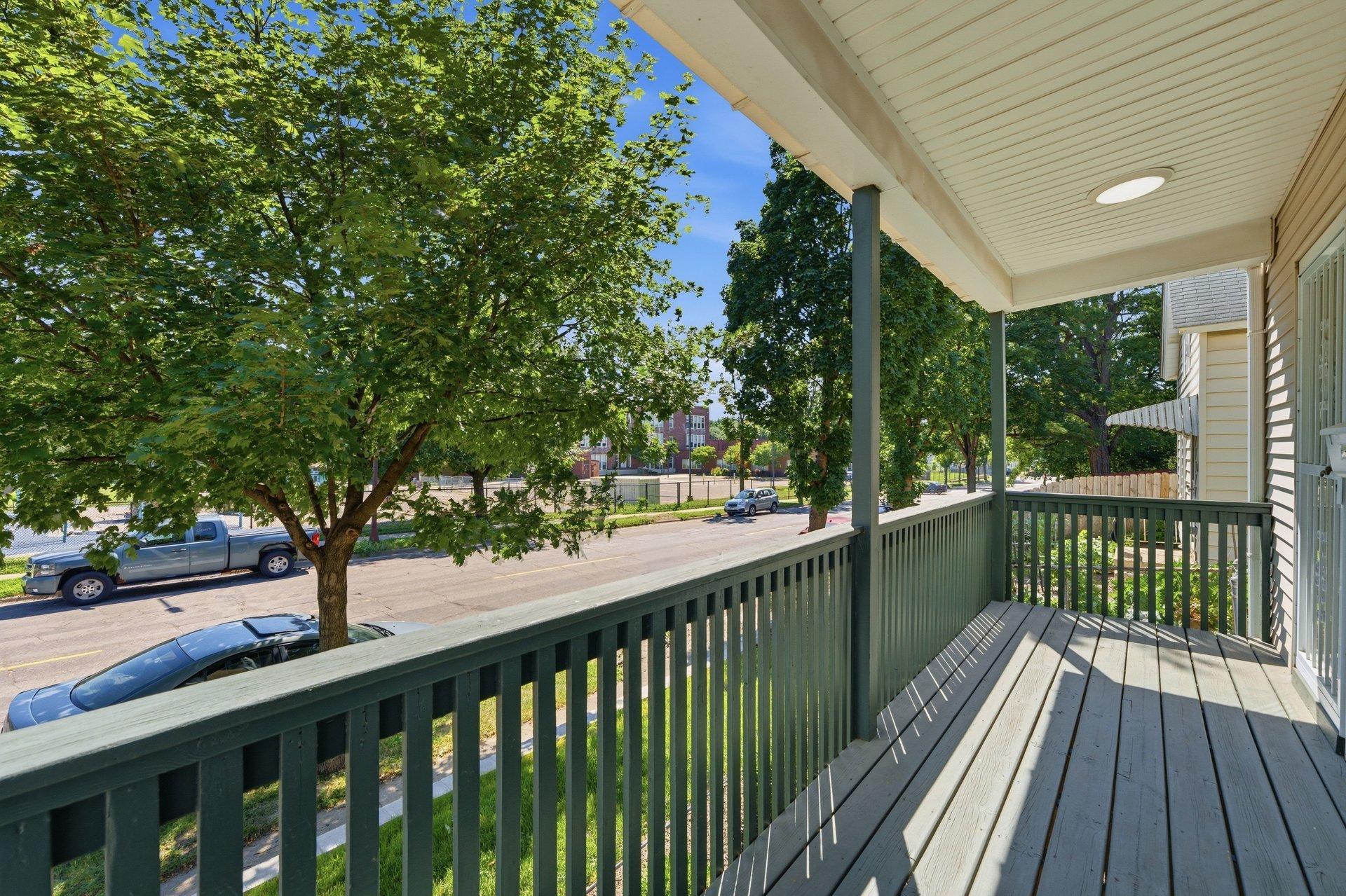 View of Residential at 397 Thomas Avenue, Saint Paul MN 55103, Saint Paul (7 of 43) - Mike Wilen | Minnesota Team Real Estate