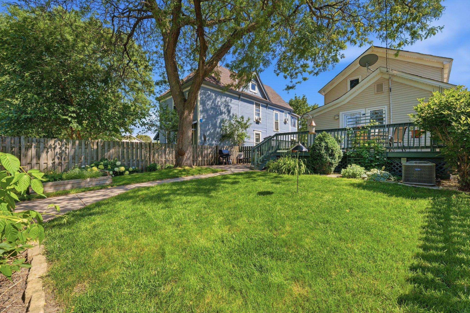 View of Residential at 397 Thomas Avenue, Saint Paul MN 55103, Saint Paul (9 of 43) - Mike Wilen | Minnesota Team Real Estate