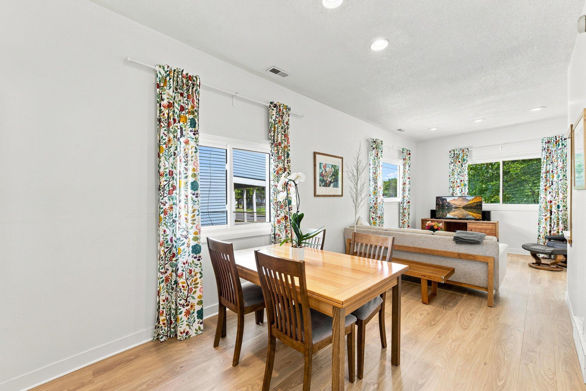 View of Residential at 397 Thomas Avenue, Saint Paul MN 55103, Saint Paul (24 of 43) - Mike Wilen | Minnesota Team Real Estate