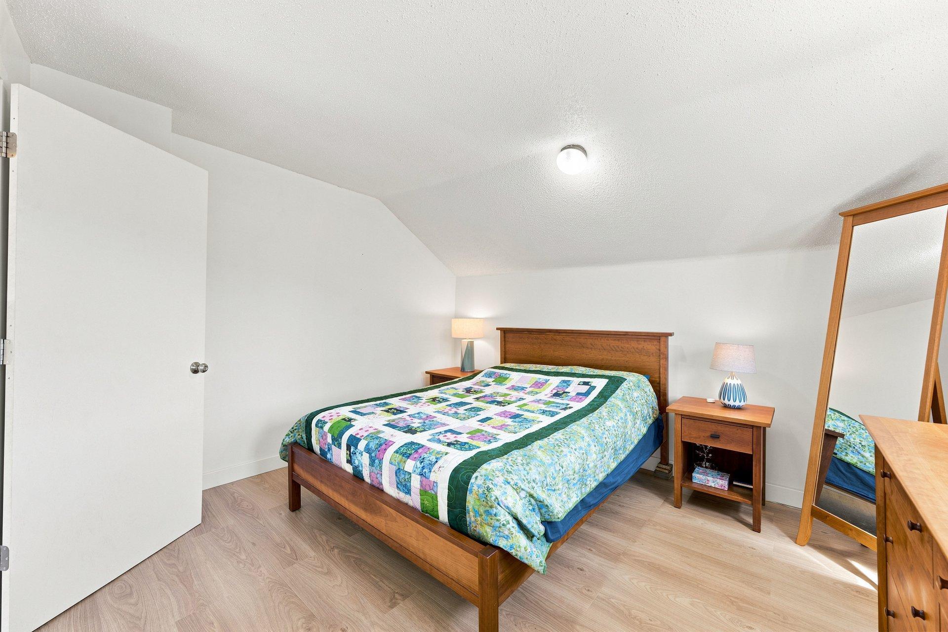 View of Residential at 397 Thomas Avenue, Saint Paul MN 55103, Saint Paul (35 of 43) - Mike Wilen | Minnesota Team Real Estate