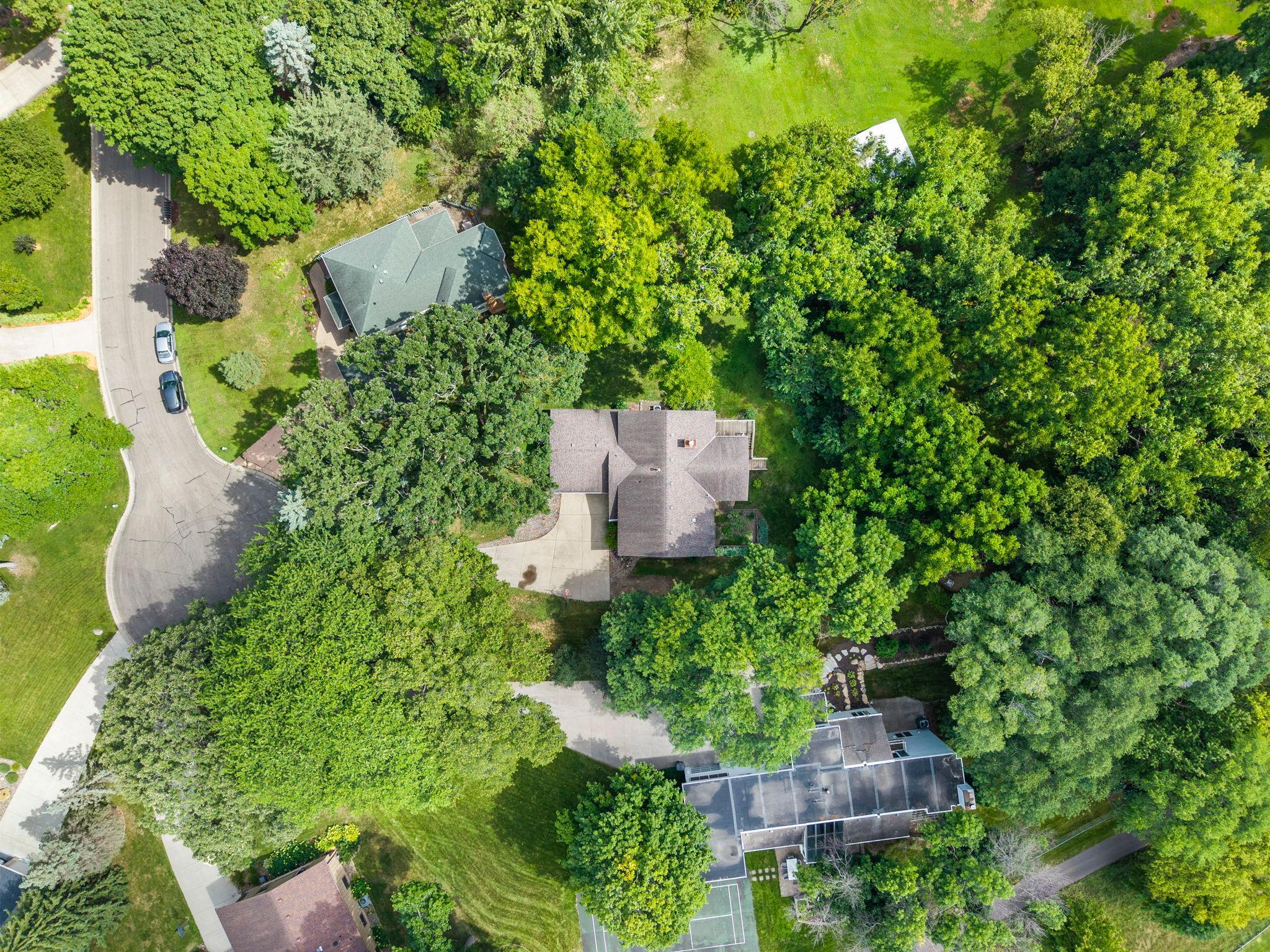 View of Residential at 10465 Olympic Circle, Eden Prairie MN 55347, Eden Prairie (30 of 32) - Mike Wilen | Minnesota Team Real Estate