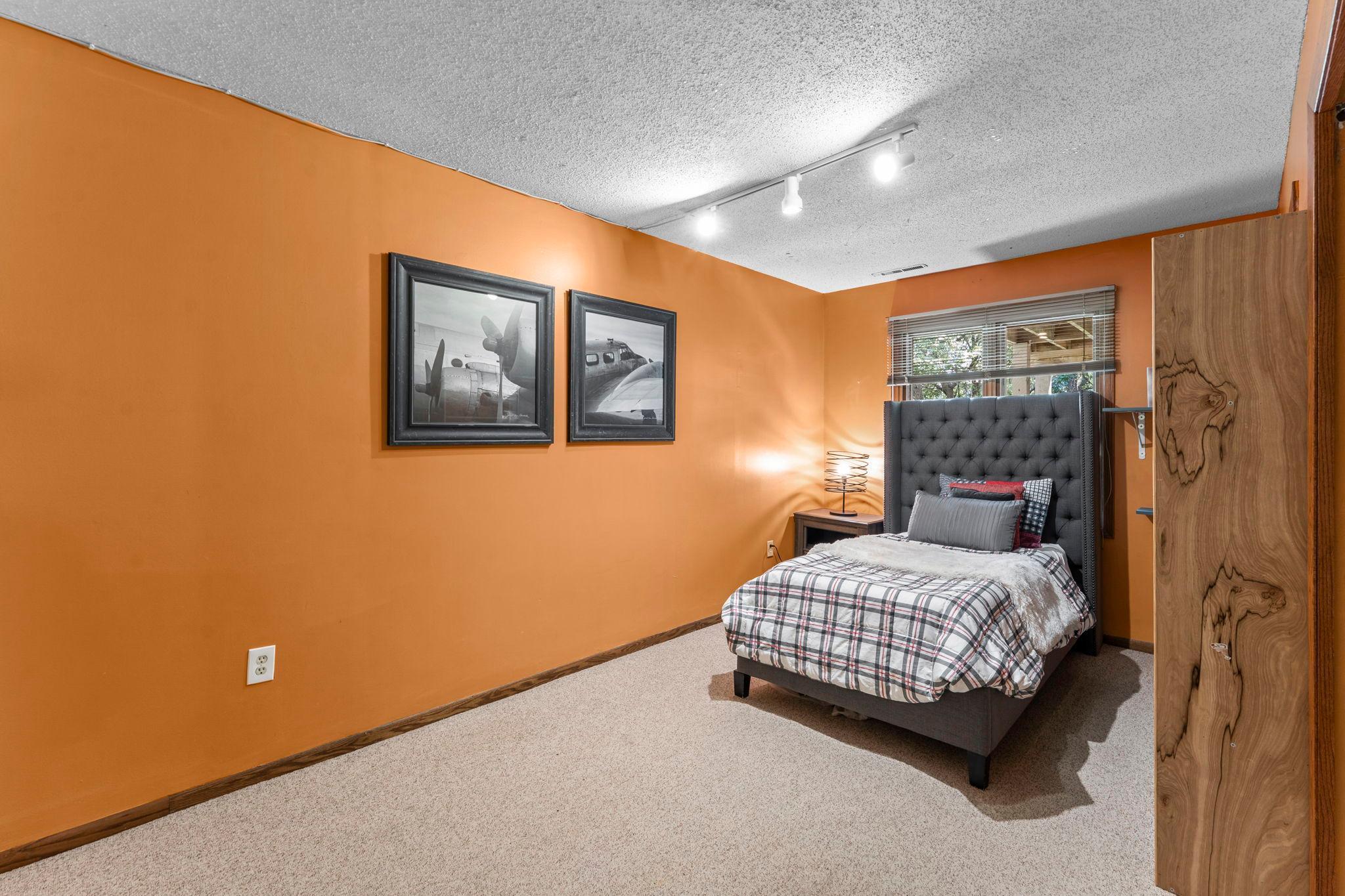 View of Residential at 10465 Olympic Circle, Eden Prairie MN 55347, Eden Prairie (26 of 32) - Mike Wilen | Minnesota Team Real Estate