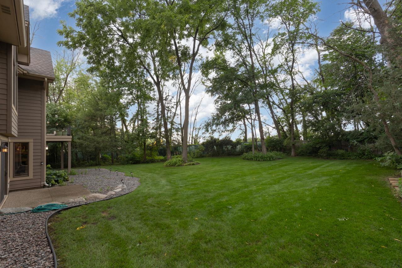View of Residential at 2180 Crestview Drive, Excelsior MN 55331, Excelsior (46 of 54) - Mike Wilen | Minnesota Team Real Estate