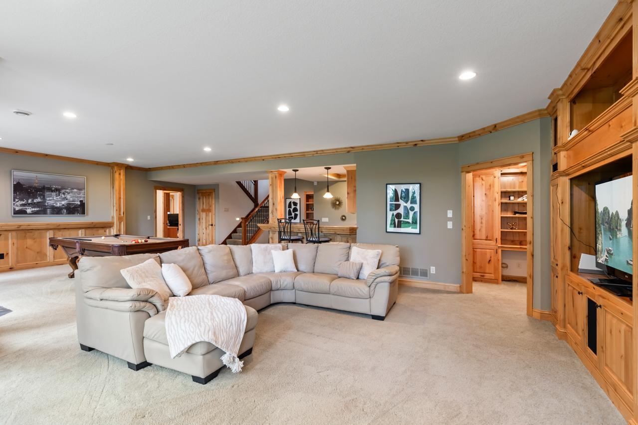 View of Residential at 2180 Crestview Drive, Excelsior MN 55331, Excelsior (34 of 54) - Mike Wilen | Minnesota Team Real Estate