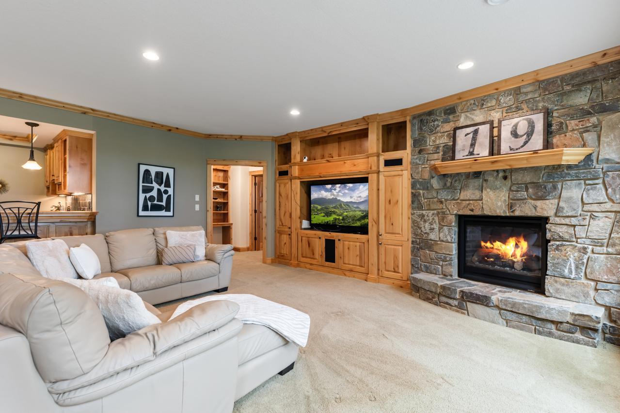 View of Residential at 2180 Crestview Drive, Excelsior MN 55331, Excelsior (33 of 54) - Mike Wilen | Minnesota Team Real Estate
