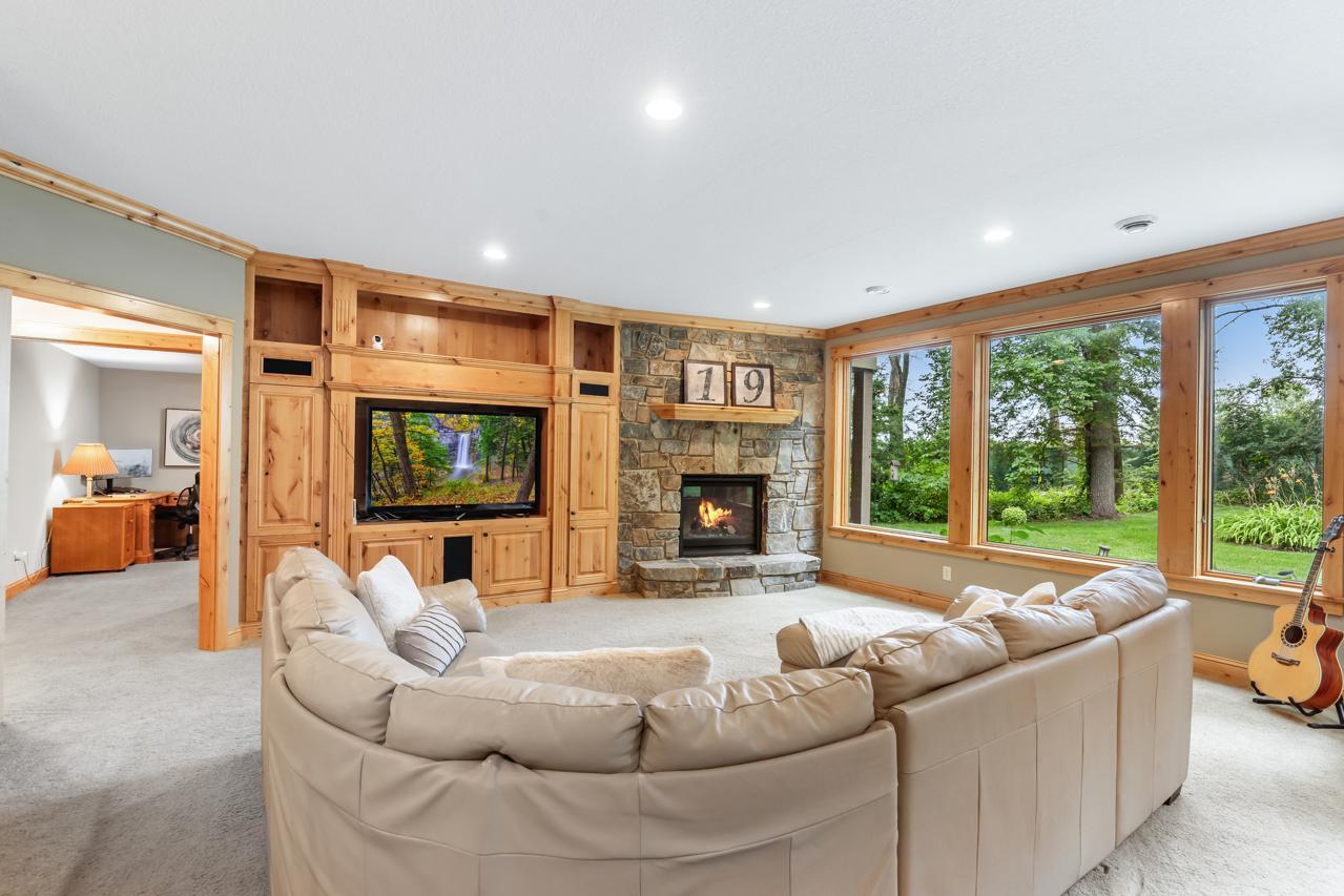 View of Residential at 2180 Crestview Drive, Excelsior MN 55331, Excelsior (32 of 54) - Mike Wilen | Minnesota Team Real Estate