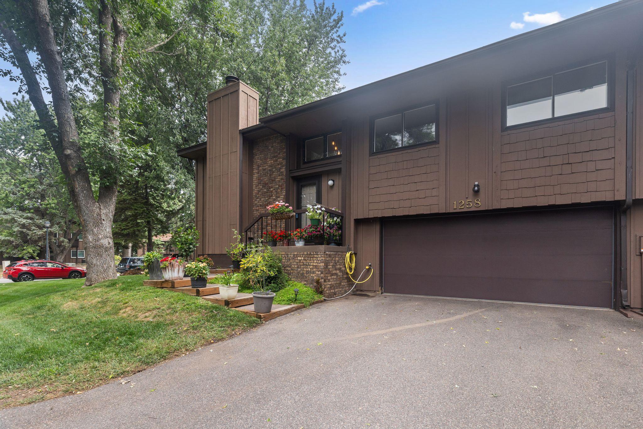 View of Residential at 1258 Bridle Path Court, White Bear Lake MN 55110, White Bear Lake (2 of 31) - Mike Wilen | Minnesota Team Real Estate