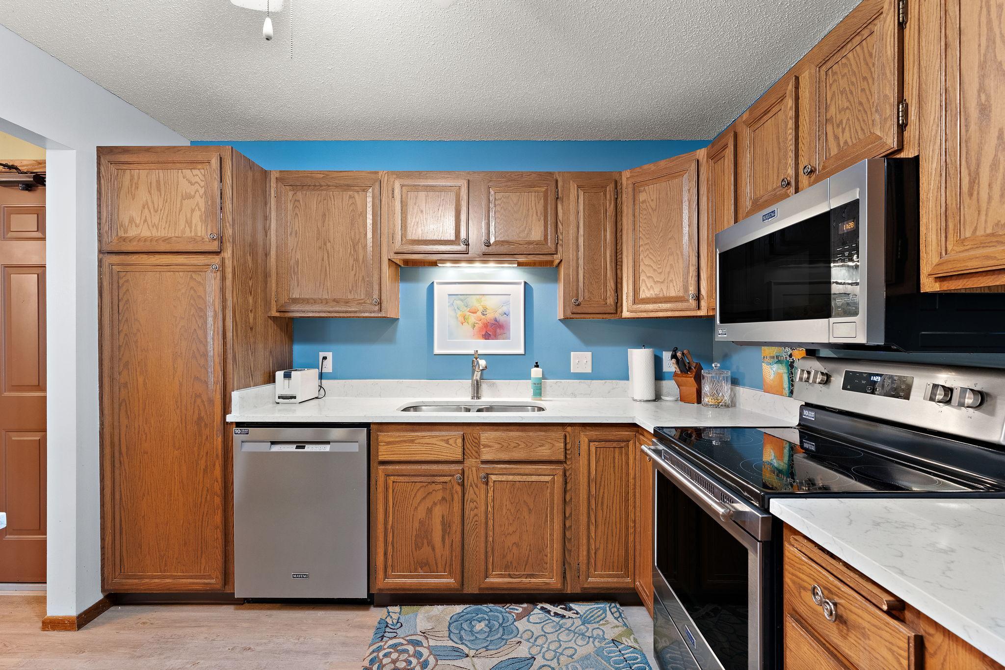 View of Residential at 10540 43rd Avenue #203, Plymouth MN 55442, Plymouth (13 of 32) - Mike Wilen | Minnesota Team Real Estate