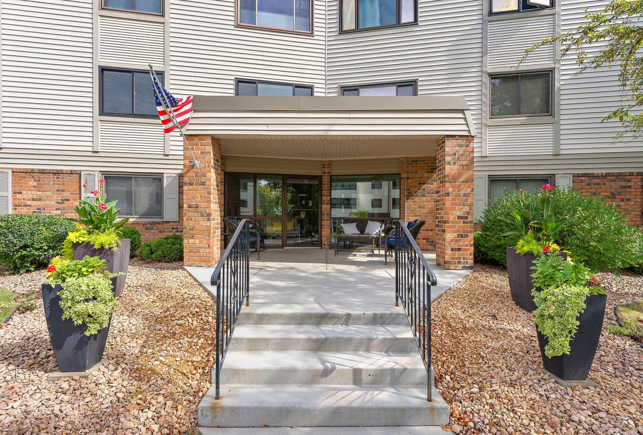 View of Residential at 10540 43rd Avenue #203, Plymouth MN 55442, Plymouth (4 of 32) - Mike Wilen | Minnesota Team Real Estate