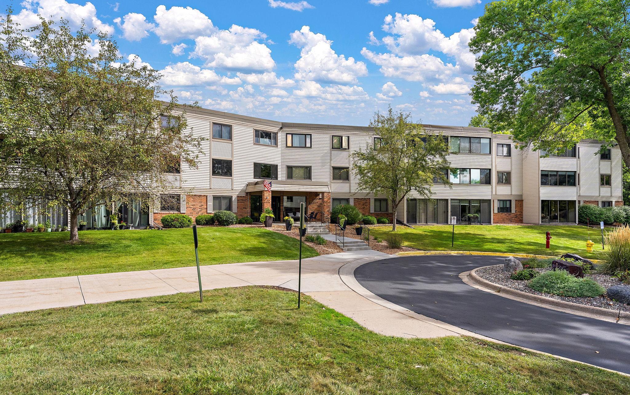 View of Residential at 10540 43rd Avenue #203, Plymouth MN 55442, Plymouth (30 of 32) - Mike Wilen | Minnesota Team Real Estate