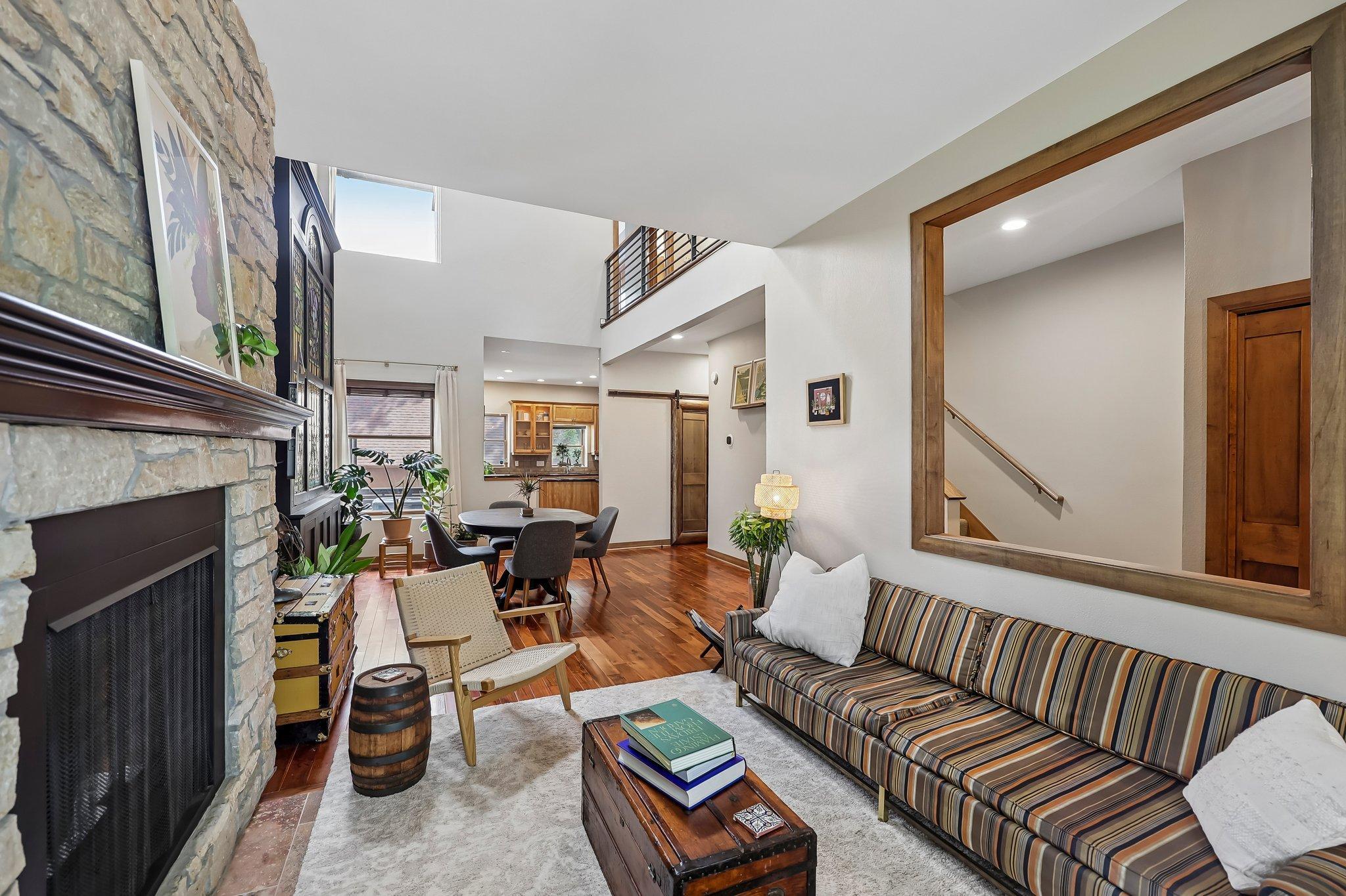 View of Residential at 572 Dayton Avenue, Saint Paul MN 55102, Saint Paul (7 of 42) - Mike Wilen | Minnesota Team Real Estate