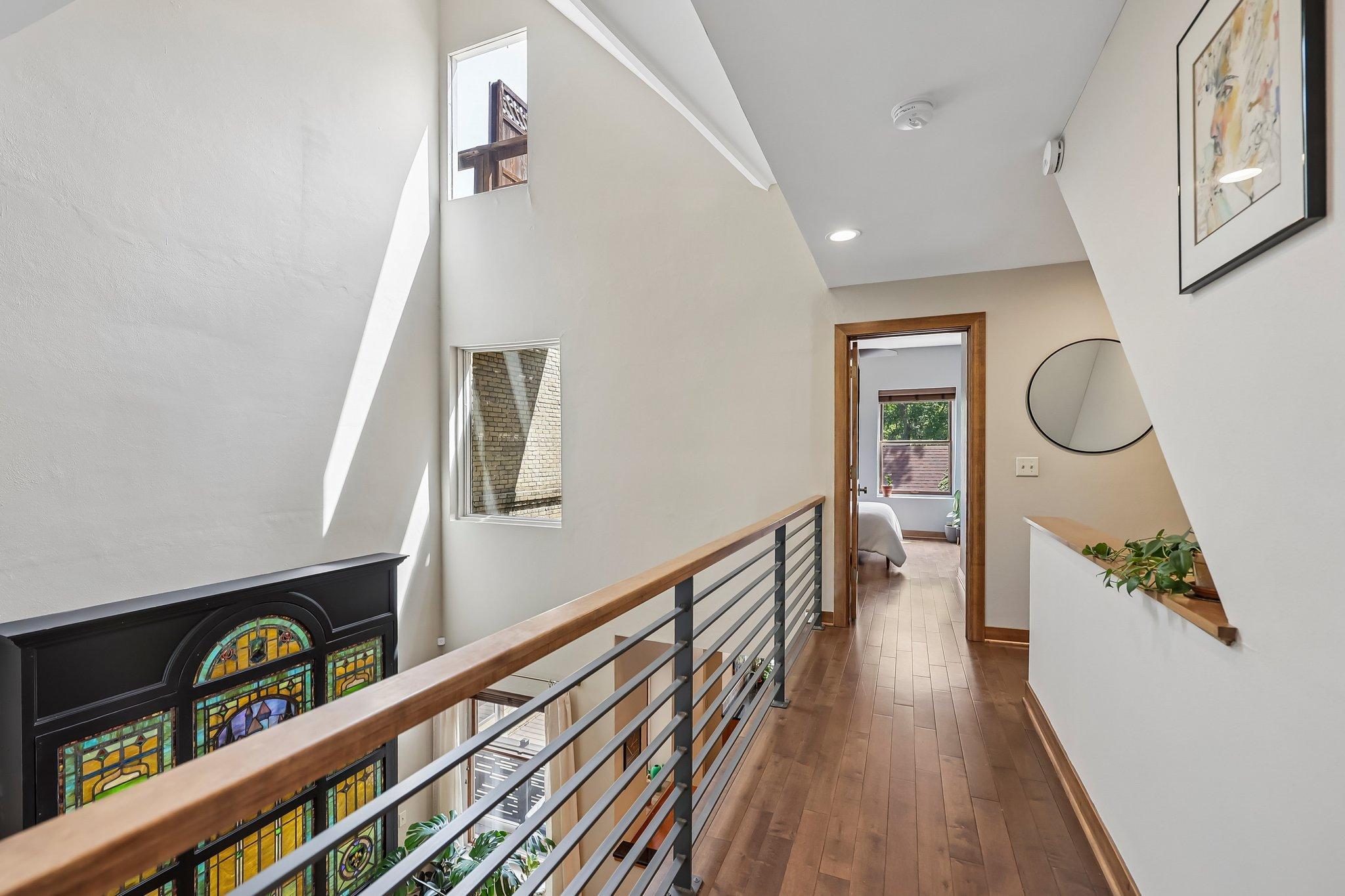 View of Residential at 572 Dayton Avenue, Saint Paul MN 55102, Saint Paul (12 of 42) - Mike Wilen | Minnesota Team Real Estate