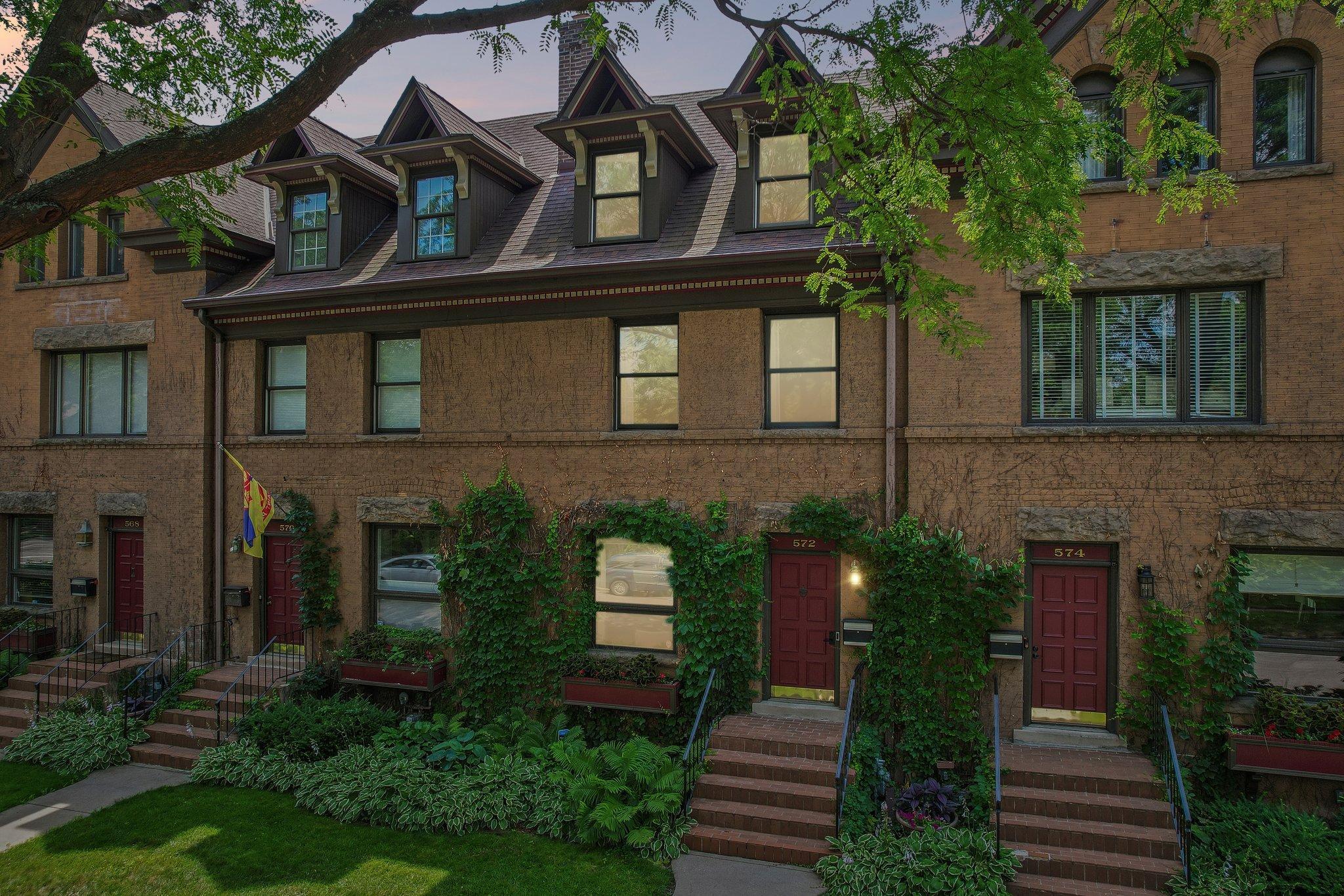 View of Residential at 572 Dayton Avenue, Saint Paul MN 55102, Saint Paul (32 of 42) - Mike Wilen | Minnesota Team Real Estate