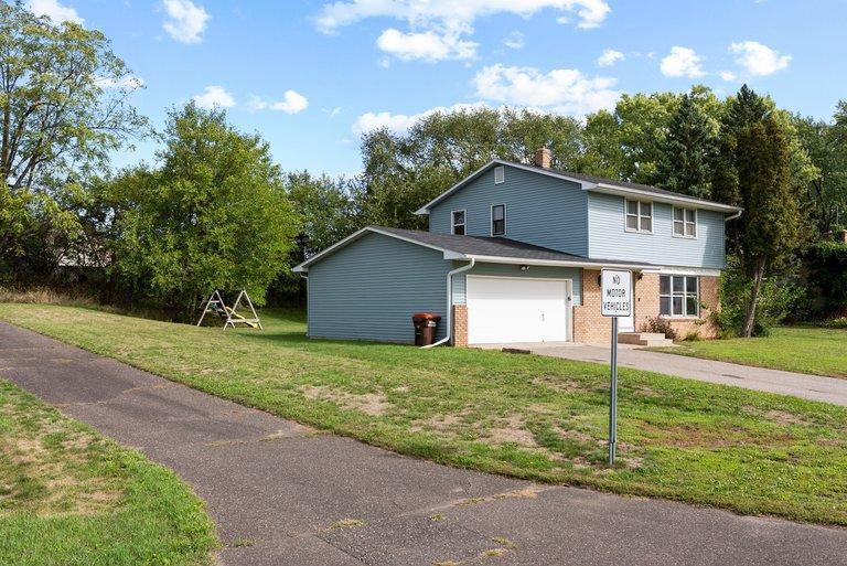 View of Residential at 395 Kingston Avenue, Maplewood MN 55117, Maplewood (33 of 33) - Mike Wilen | Minnesota Team Real Estate