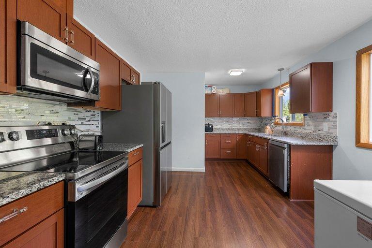 View of Residential at 395 Kingston Avenue, Maplewood MN 55117, Maplewood (12 of 33) - Mike Wilen | Minnesota Team Real Estate