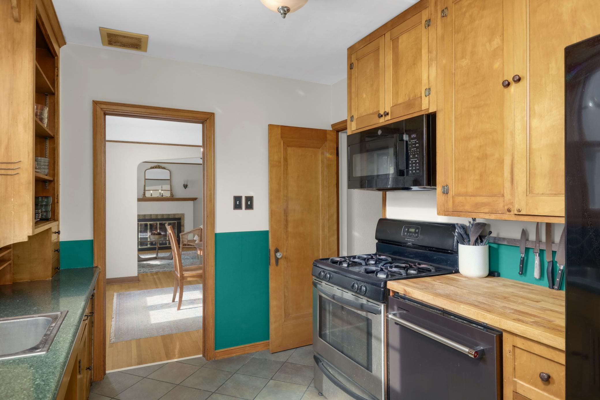 View of Residential at 5717 10th Avenue, Minneapolis MN 55417, Minneapolis (9 of 42) - Mike Wilen | Minnesota Team Real Estate