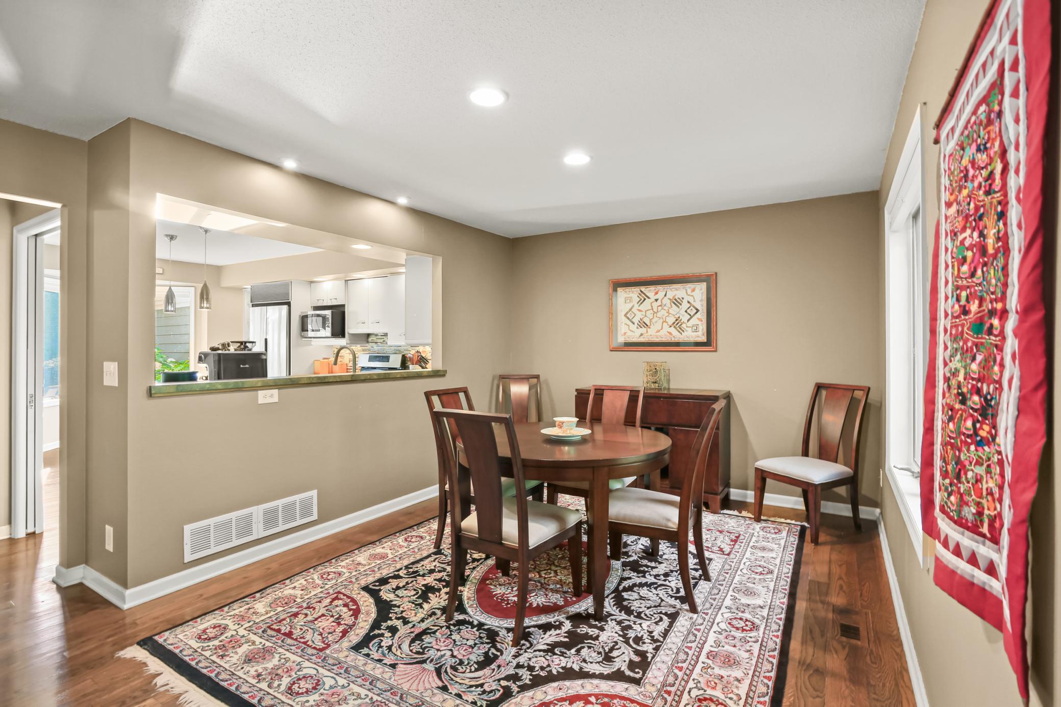 View of Residential at 142 Wildwood Bay Drive, Mahtomedi MN 55115, Mahtomedi (23 of 74) - Mike Wilen | Minnesota Team Real Estate
