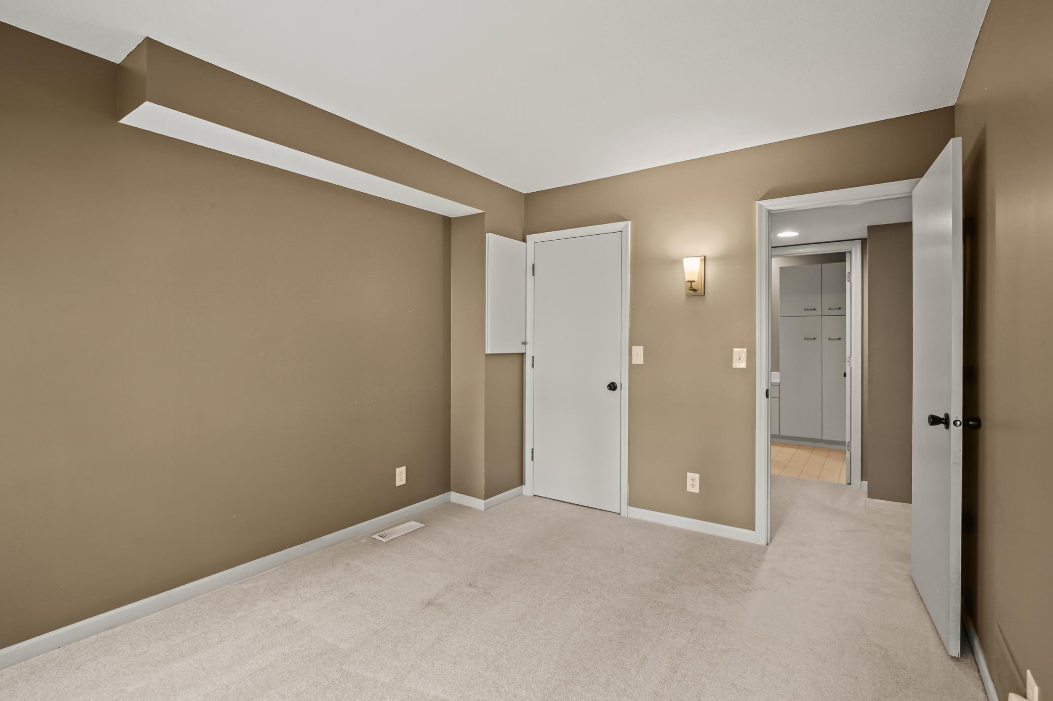 View of Residential at 142 Wildwood Bay Drive, Mahtomedi MN 55115, Mahtomedi (38 of 74) - Mike Wilen | Minnesota Team Real Estate