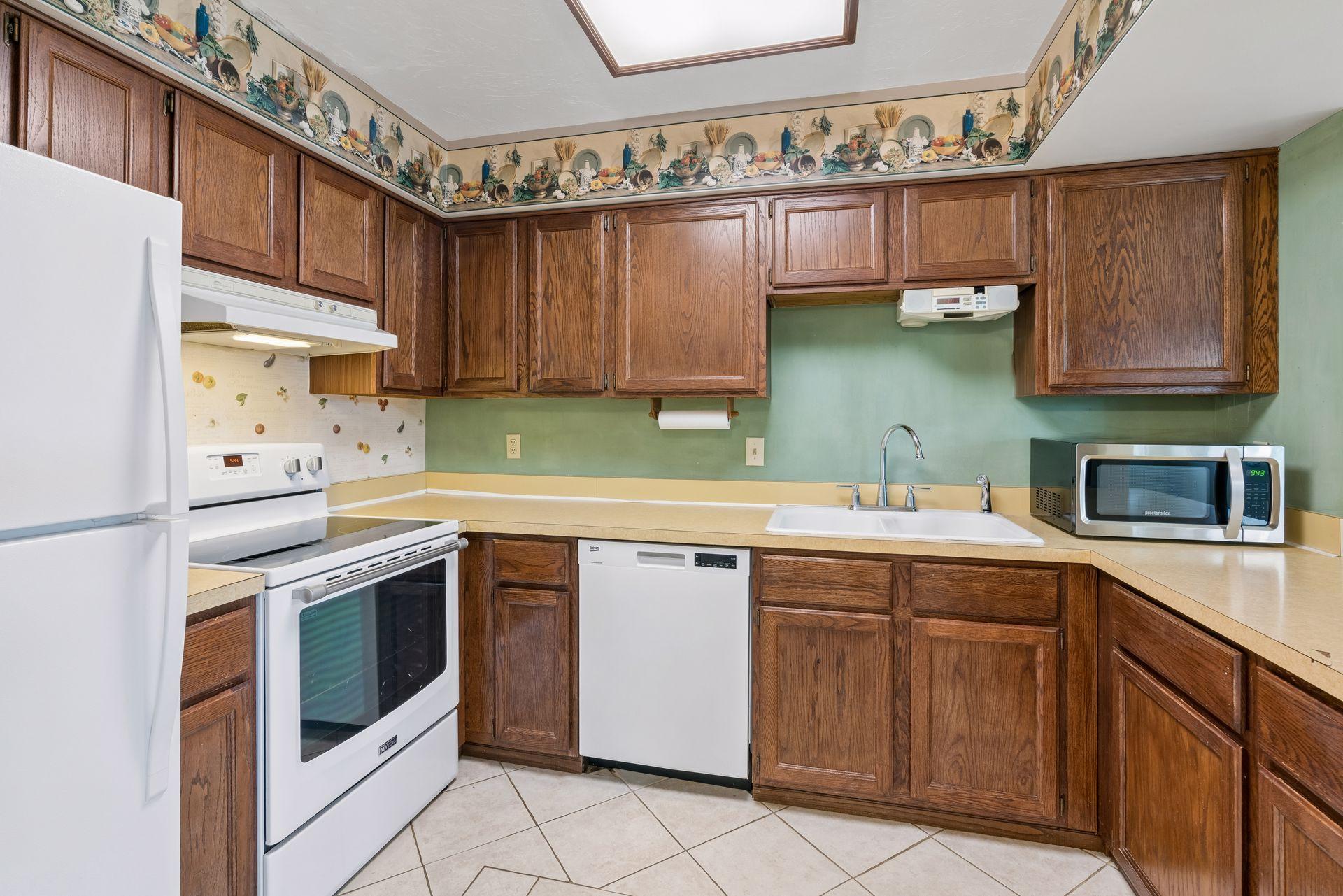 View of Residential at 7723 157th Street, Apple Valley MN 55124, Apple Valley (14 of 30) - Mike Wilen | Minnesota Team Real Estate