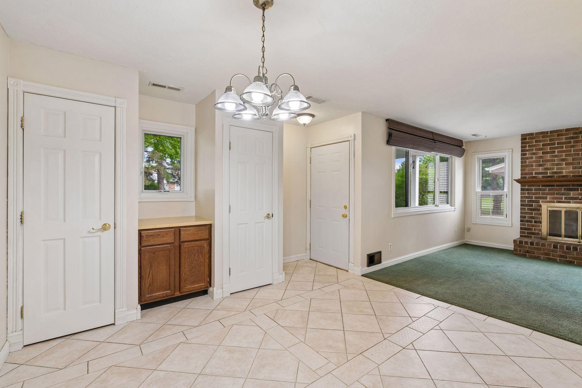 View of Residential at 7723 157th Street, Apple Valley MN 55124, Apple Valley (10 of 30) - Mike Wilen | Minnesota Team Real Estate