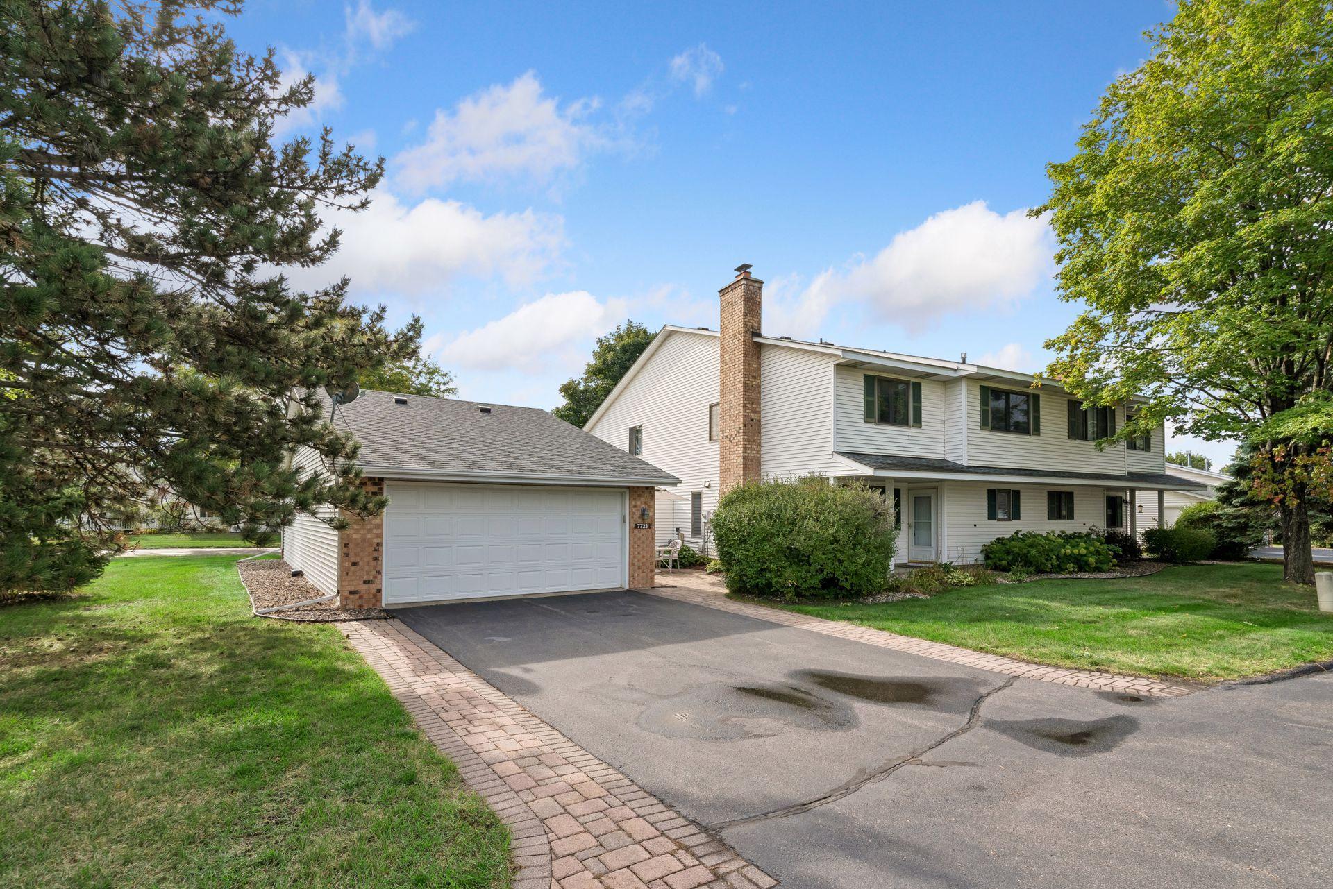 View of Residential at 7723 157th Street, Apple Valley MN 55124, Apple Valley (4 of 30) - Mike Wilen | Minnesota Team Real Estate